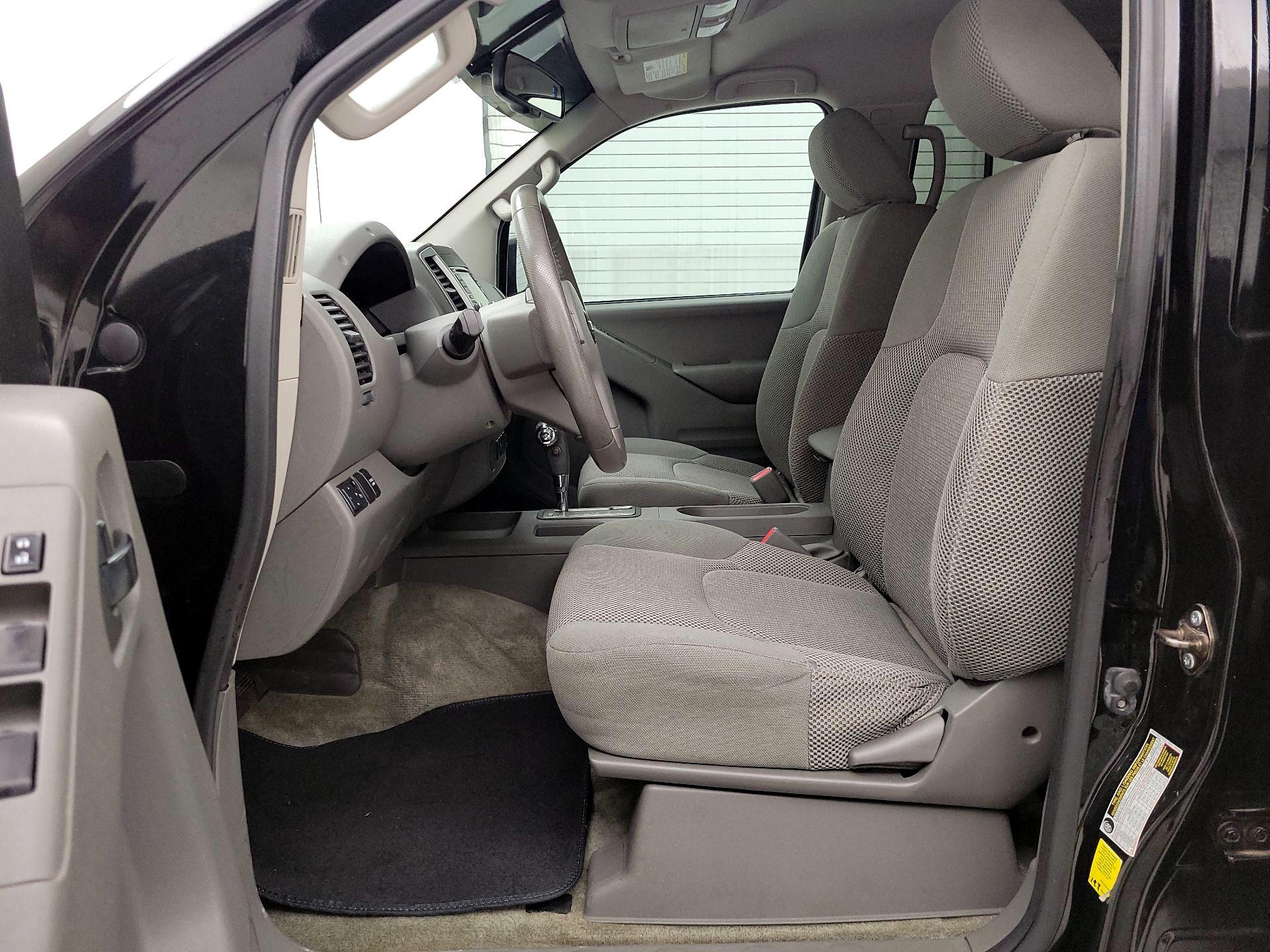 Thumbnail: 2016 Nissan Frontier - 11