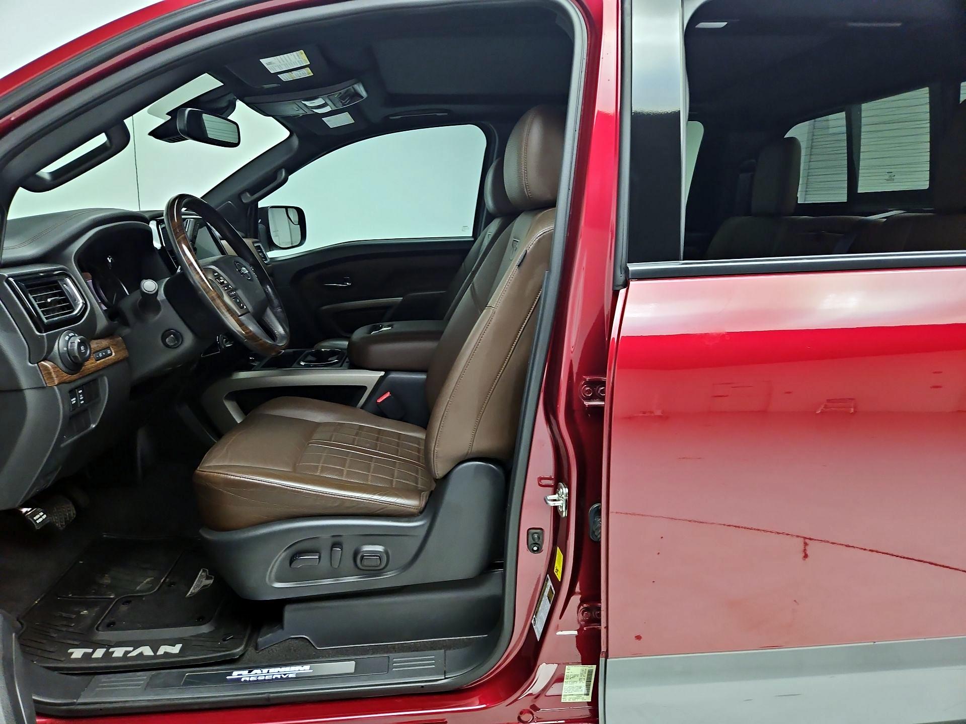 Thumbnail: 2021 Nissan Titan - 11