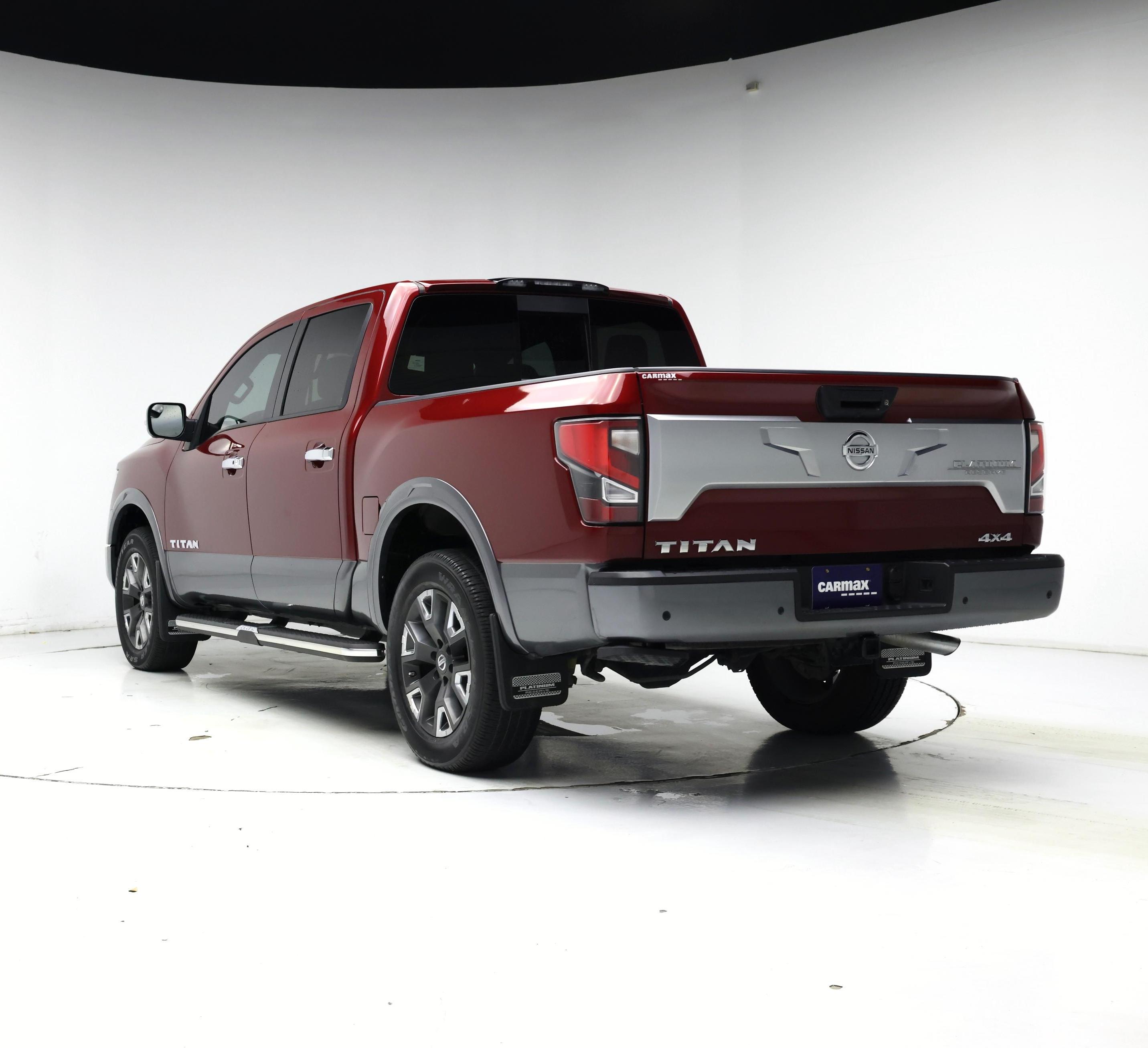 Thumbnail: 2021 Nissan Titan - 2