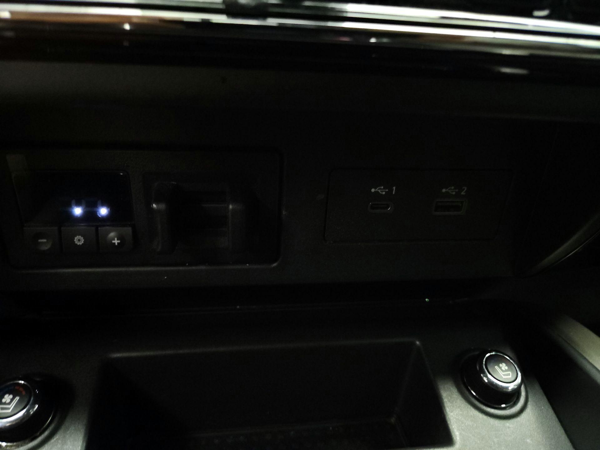 Thumbnail: 2021 Nissan Titan - 19