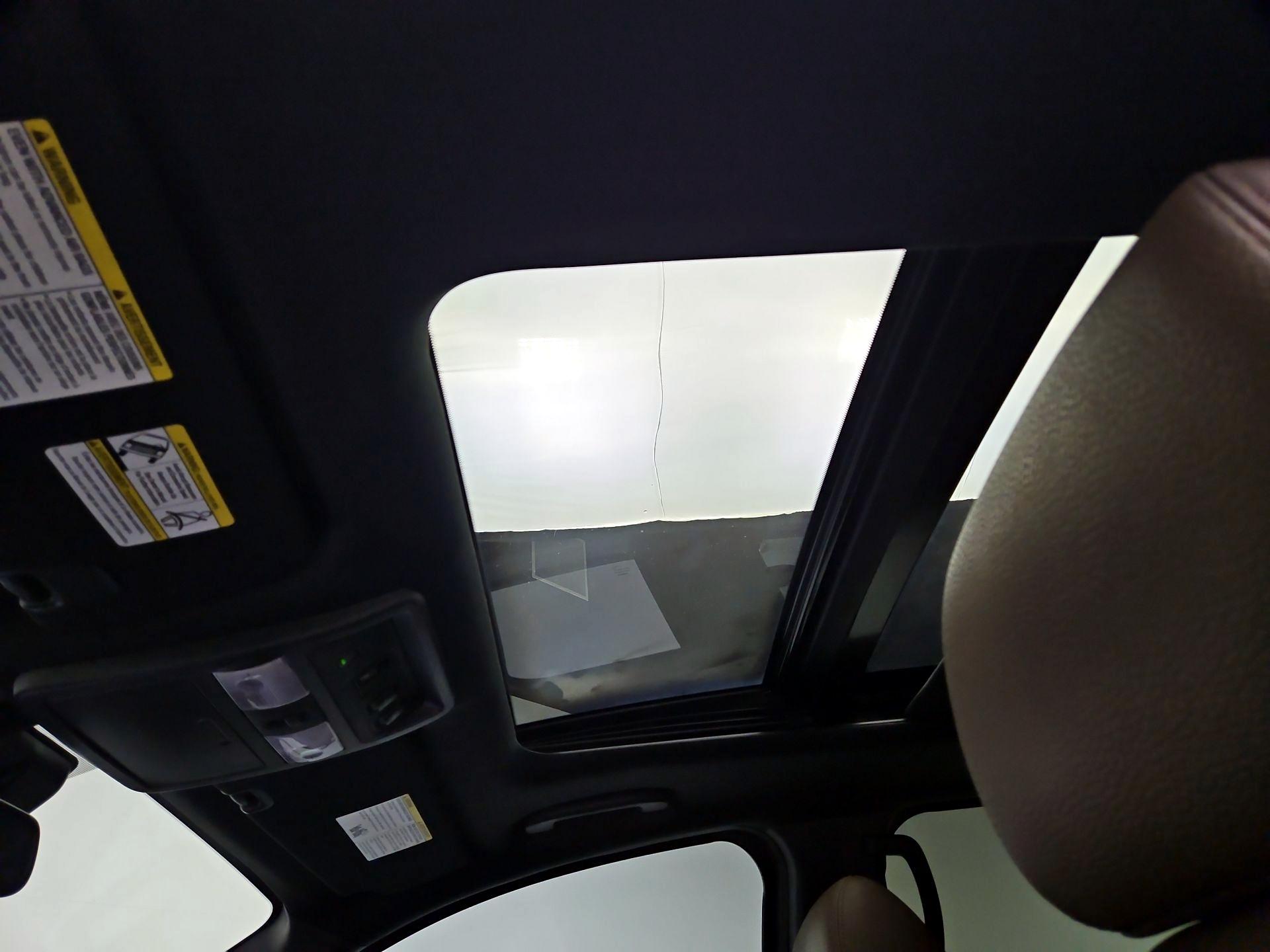 Thumbnail: 2021 Nissan Titan - 20