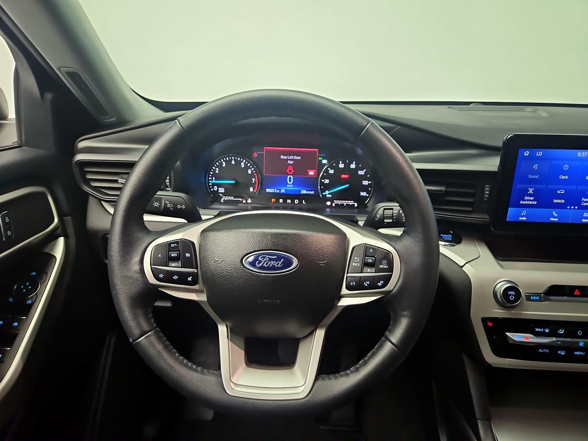 Thumbnail: 2023 Ford Explorer - 10