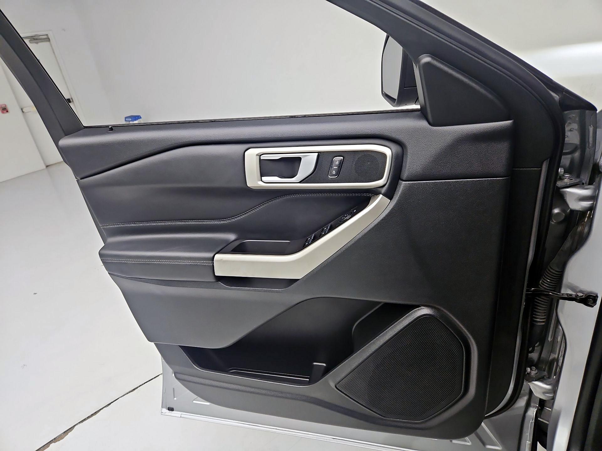 Thumbnail: 2023 Ford Explorer - 12
