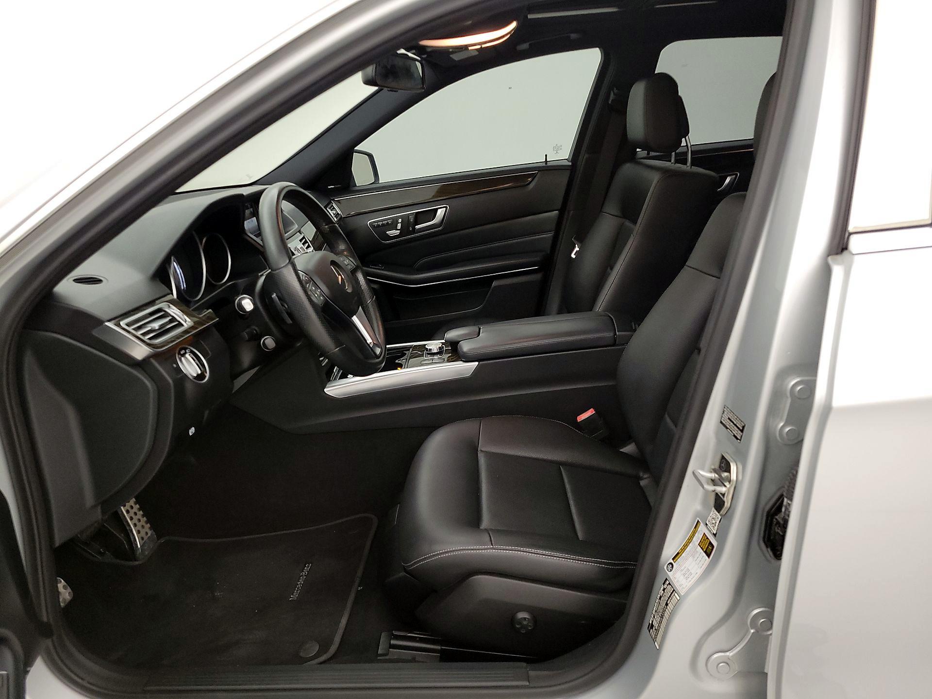 Thumbnail: 2015 Mercedes-Benz E-Class - 11