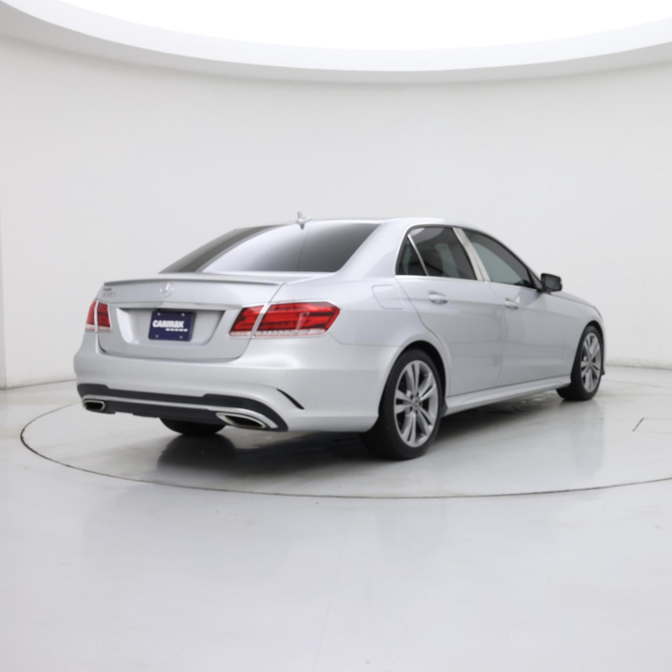 Thumbnail: 2015 Mercedes-Benz E-Class - 8