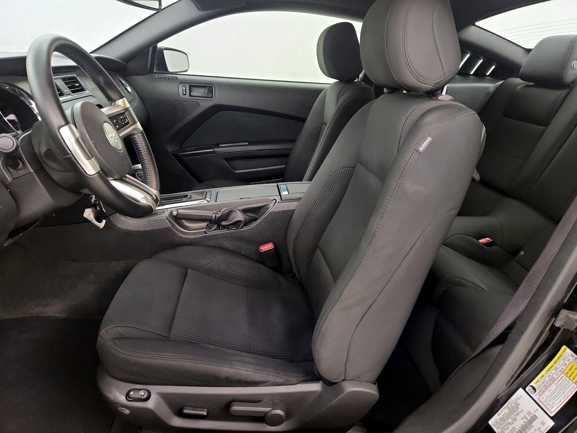 Thumbnail: 2014 Ford Mustang - 11