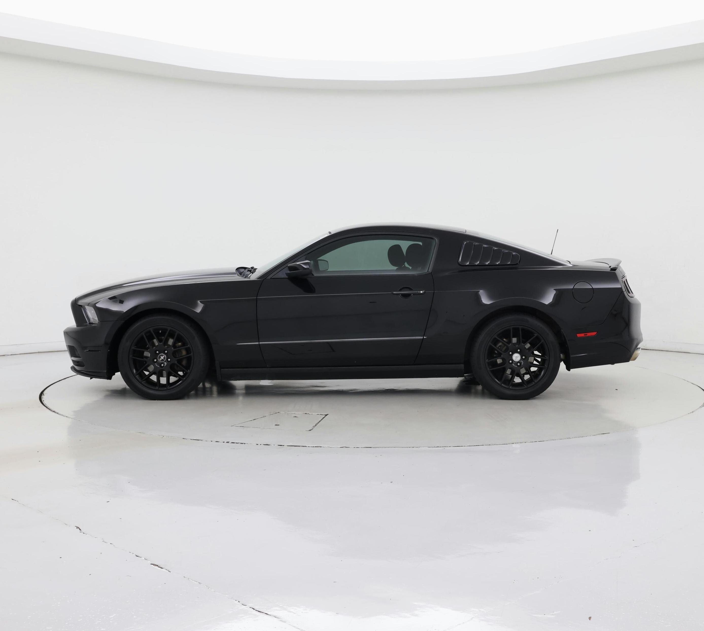 Thumbnail: 2014 Ford Mustang - 3