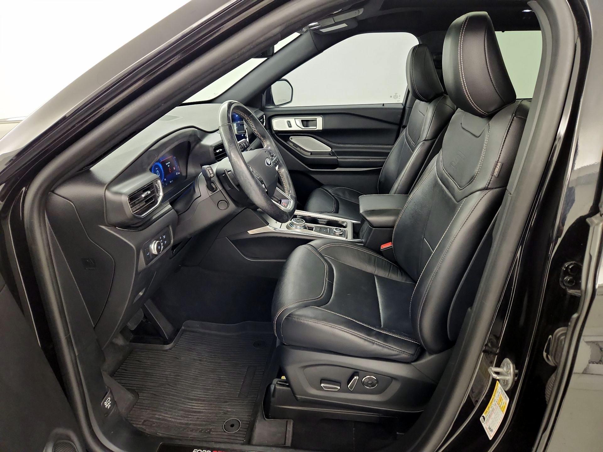 Thumbnail: 2020 Ford Explorer - 11