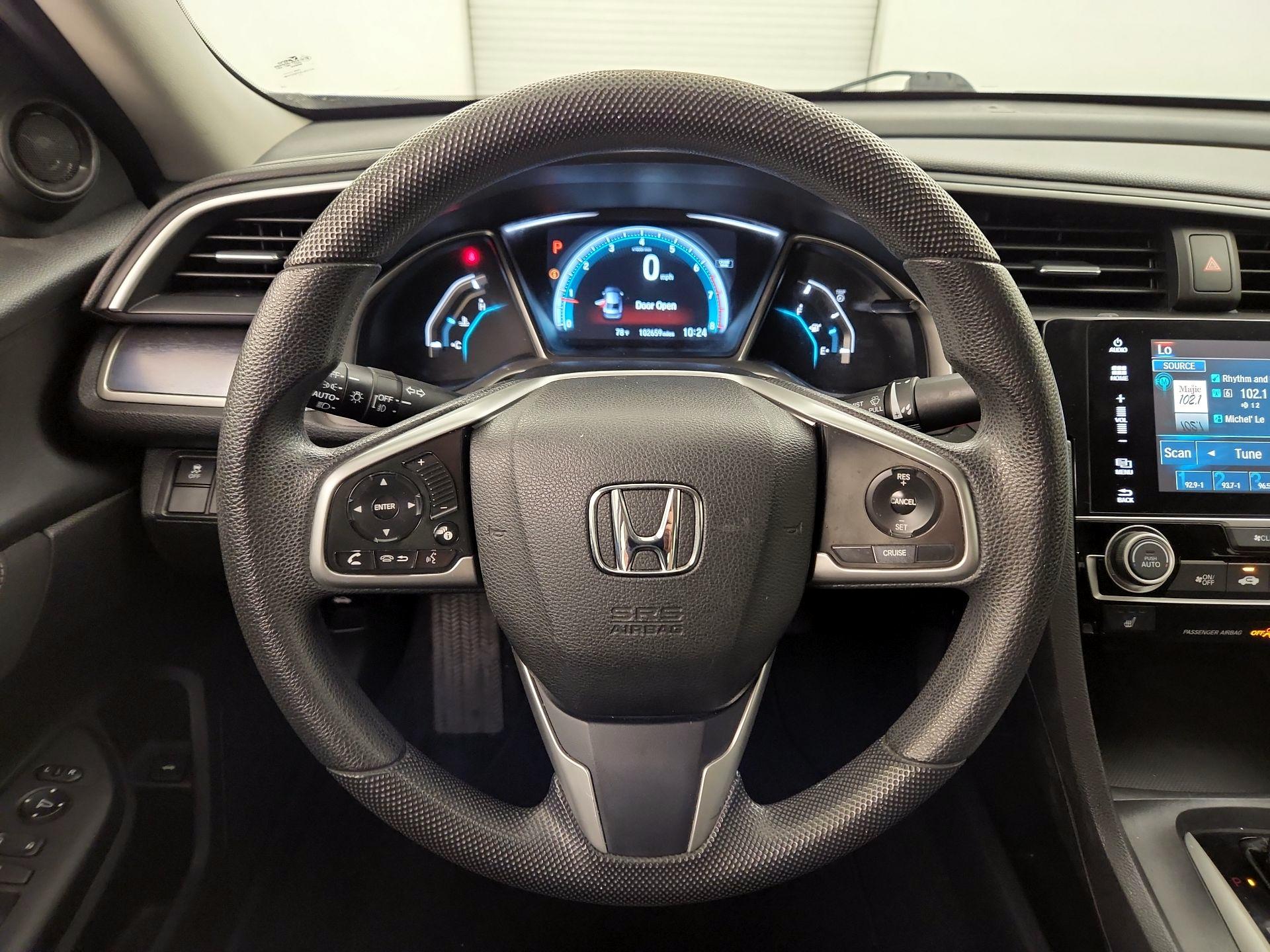 Thumbnail: 2016 Honda Civic - 10