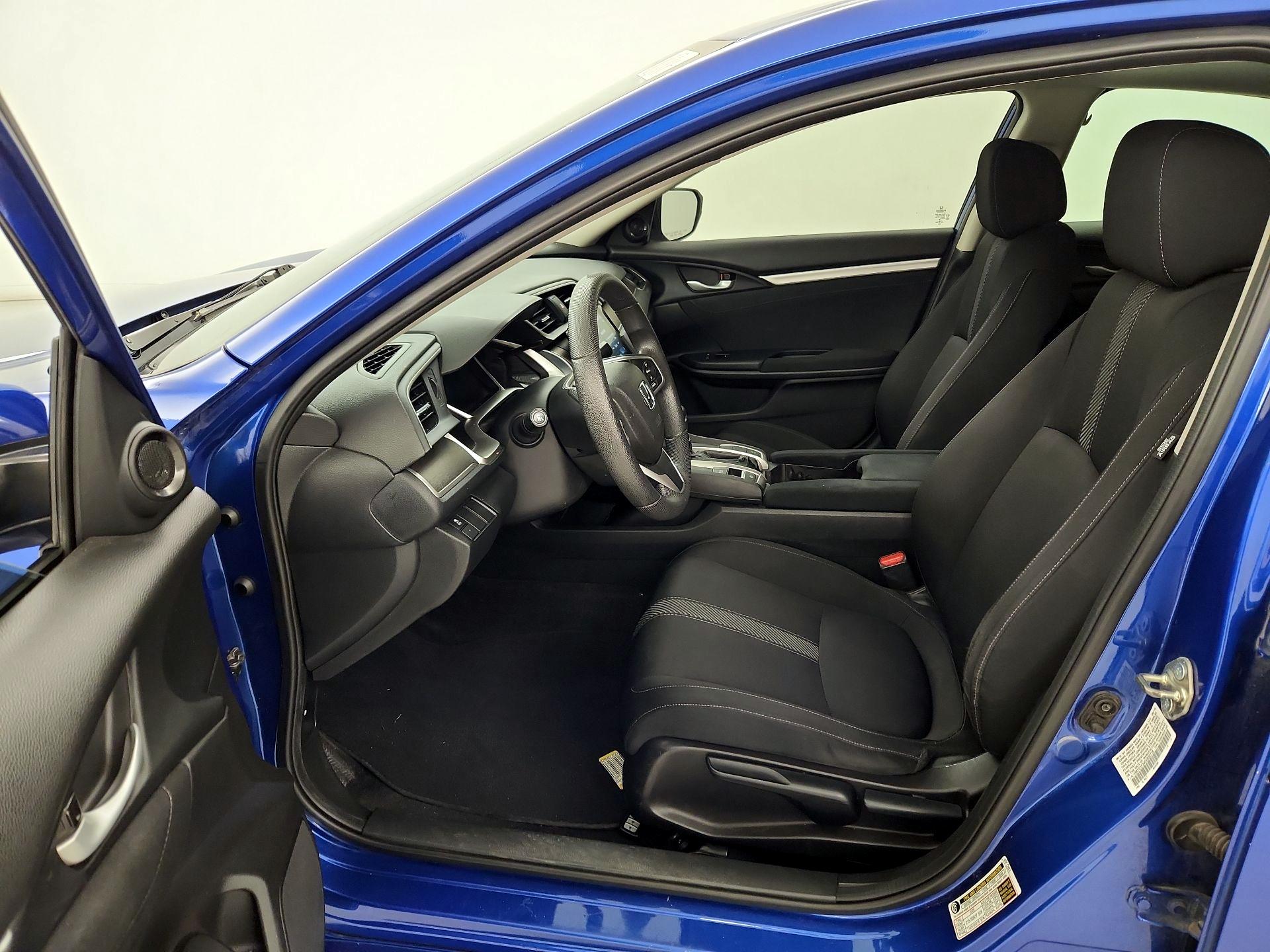 Thumbnail: 2016 Honda Civic - 11