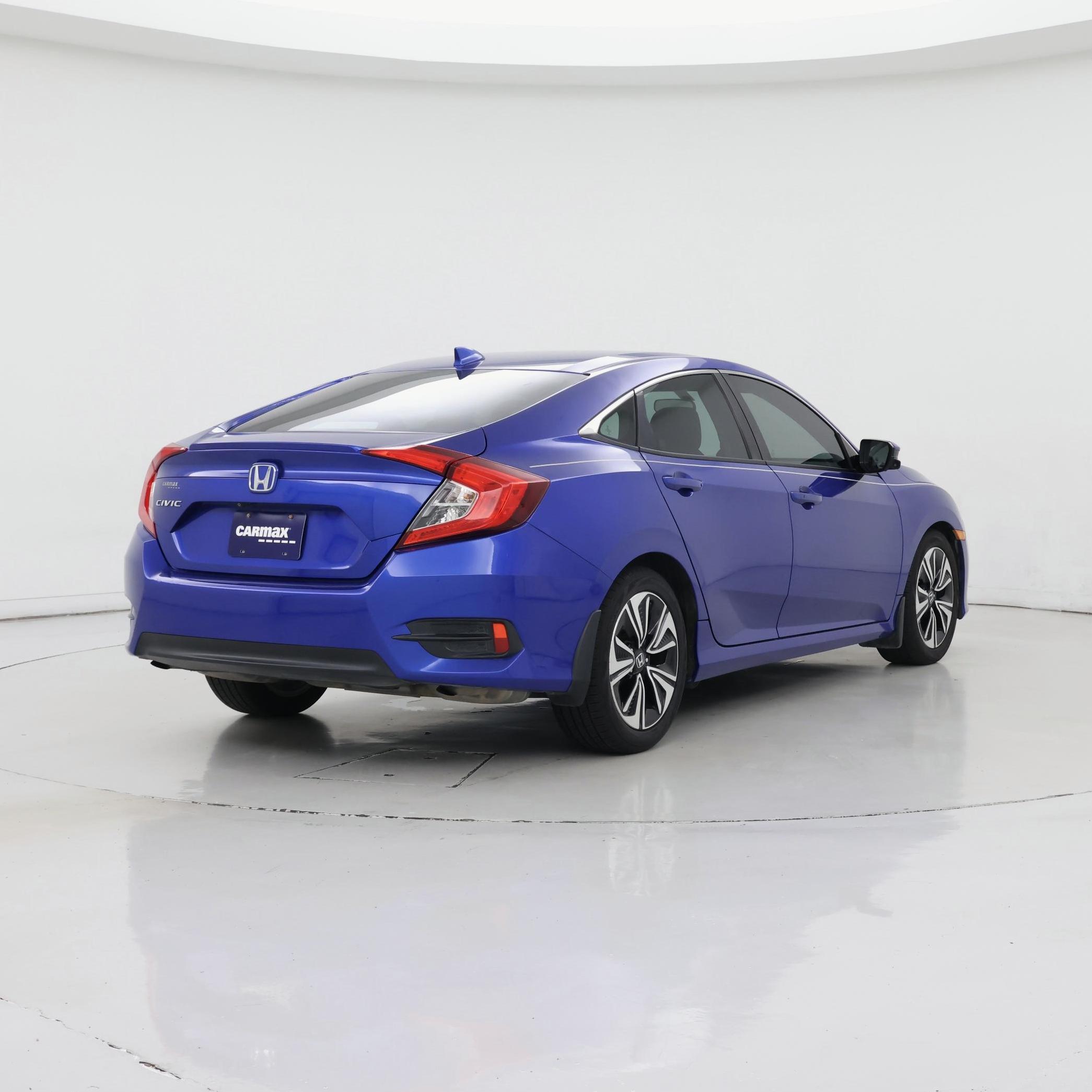 Thumbnail: 2016 Honda Civic - 8