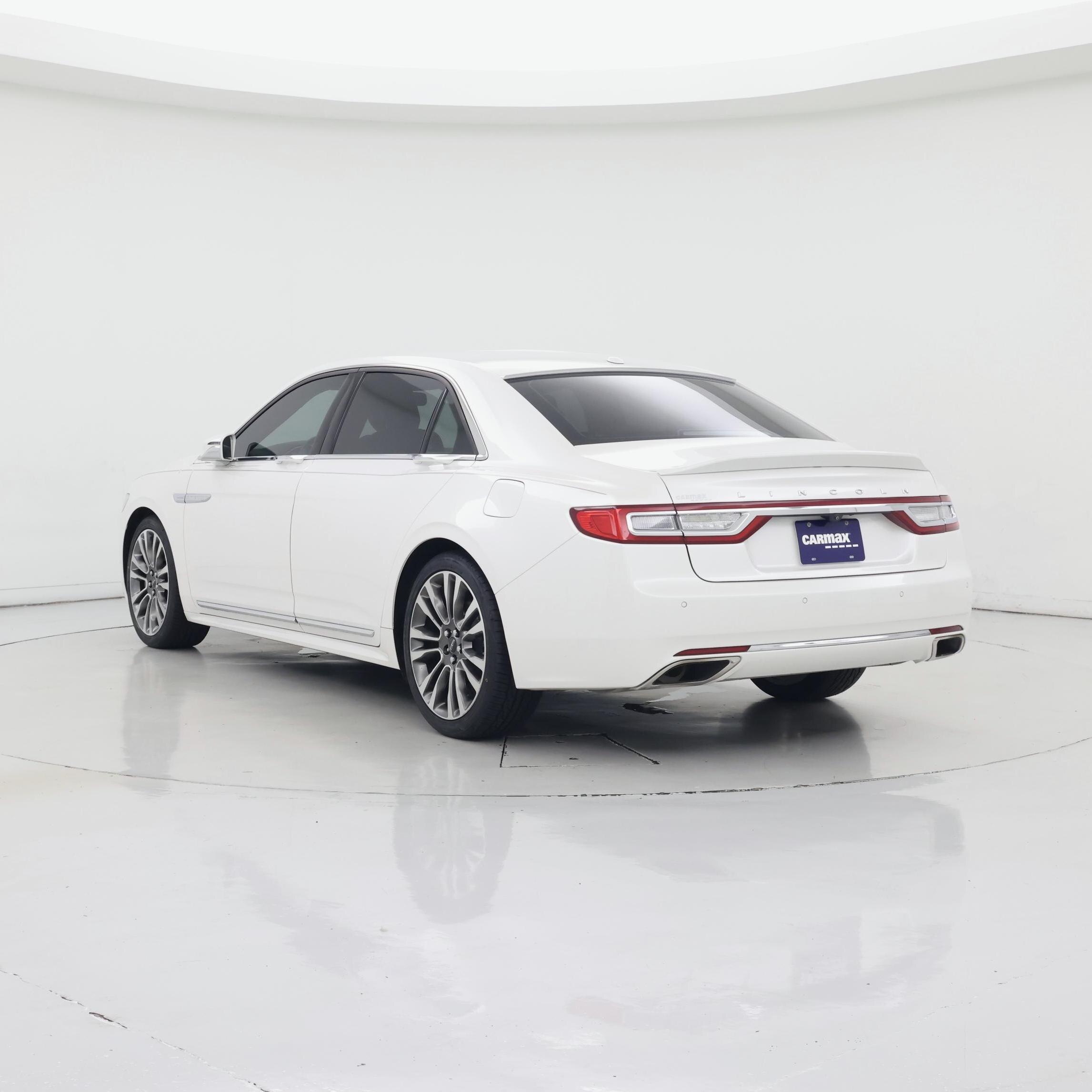 Thumbnail: 2017 Lincoln Continental - 2