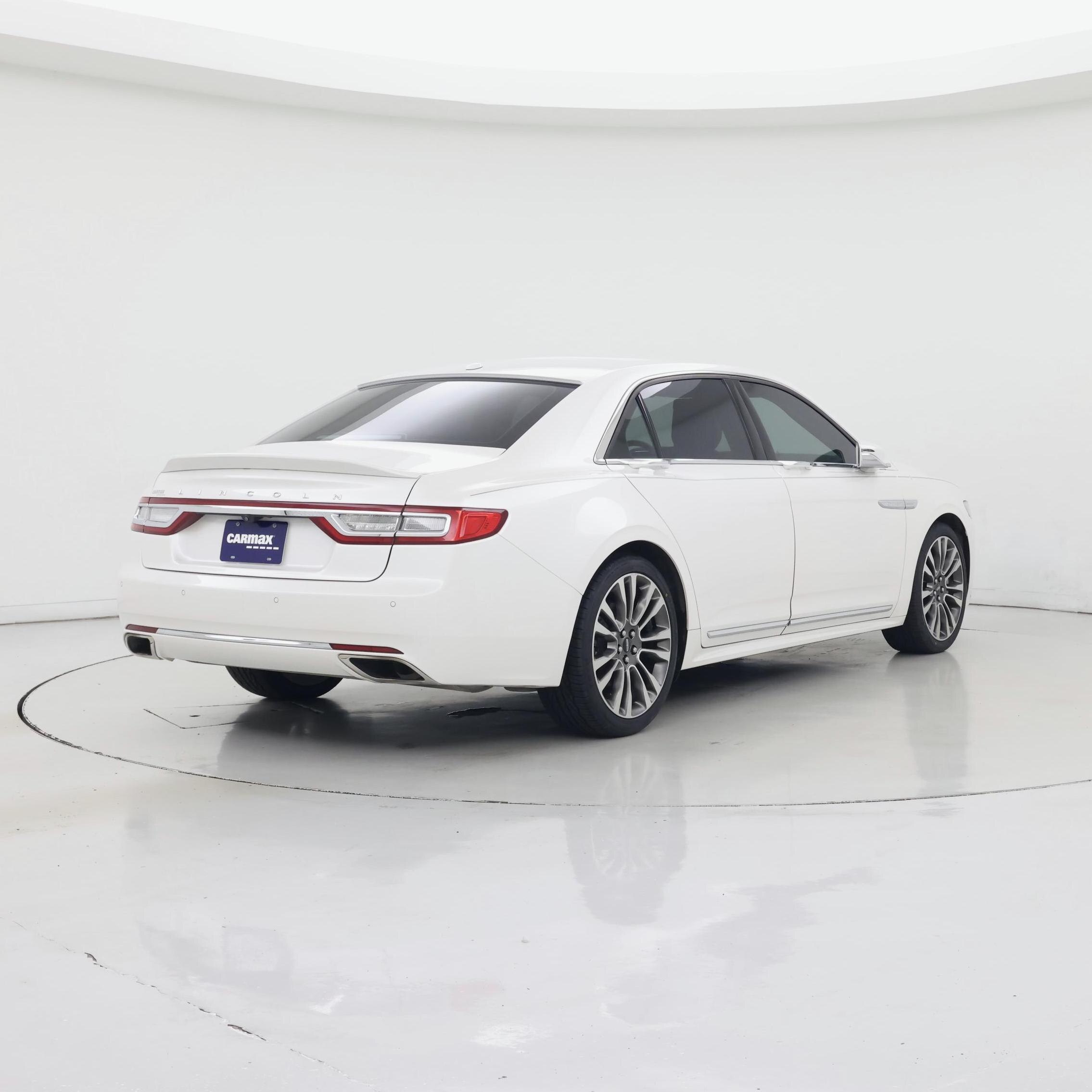 Thumbnail: 2017 Lincoln Continental - 8