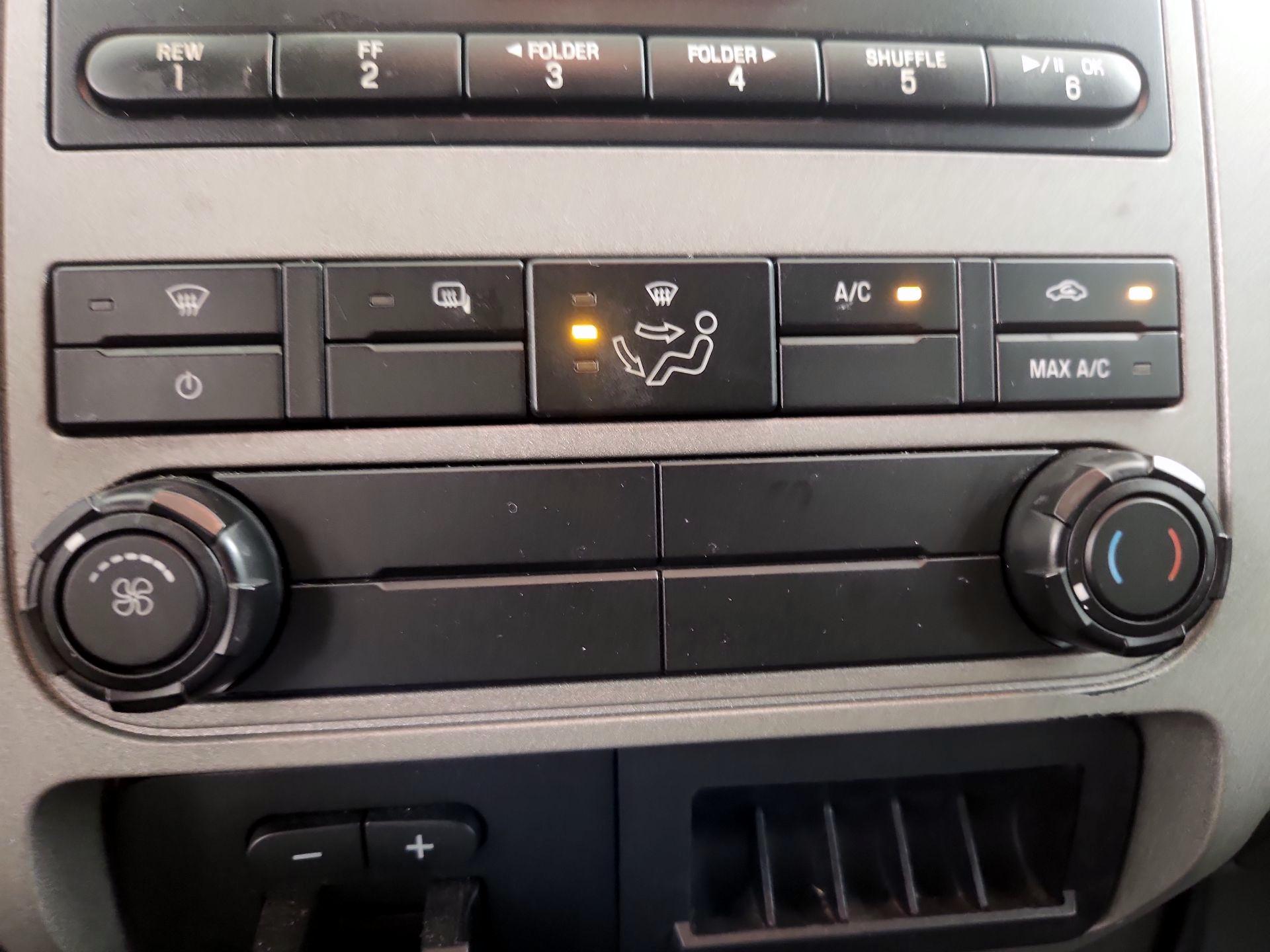 Thumbnail: 2015 Ford F-250 - 15