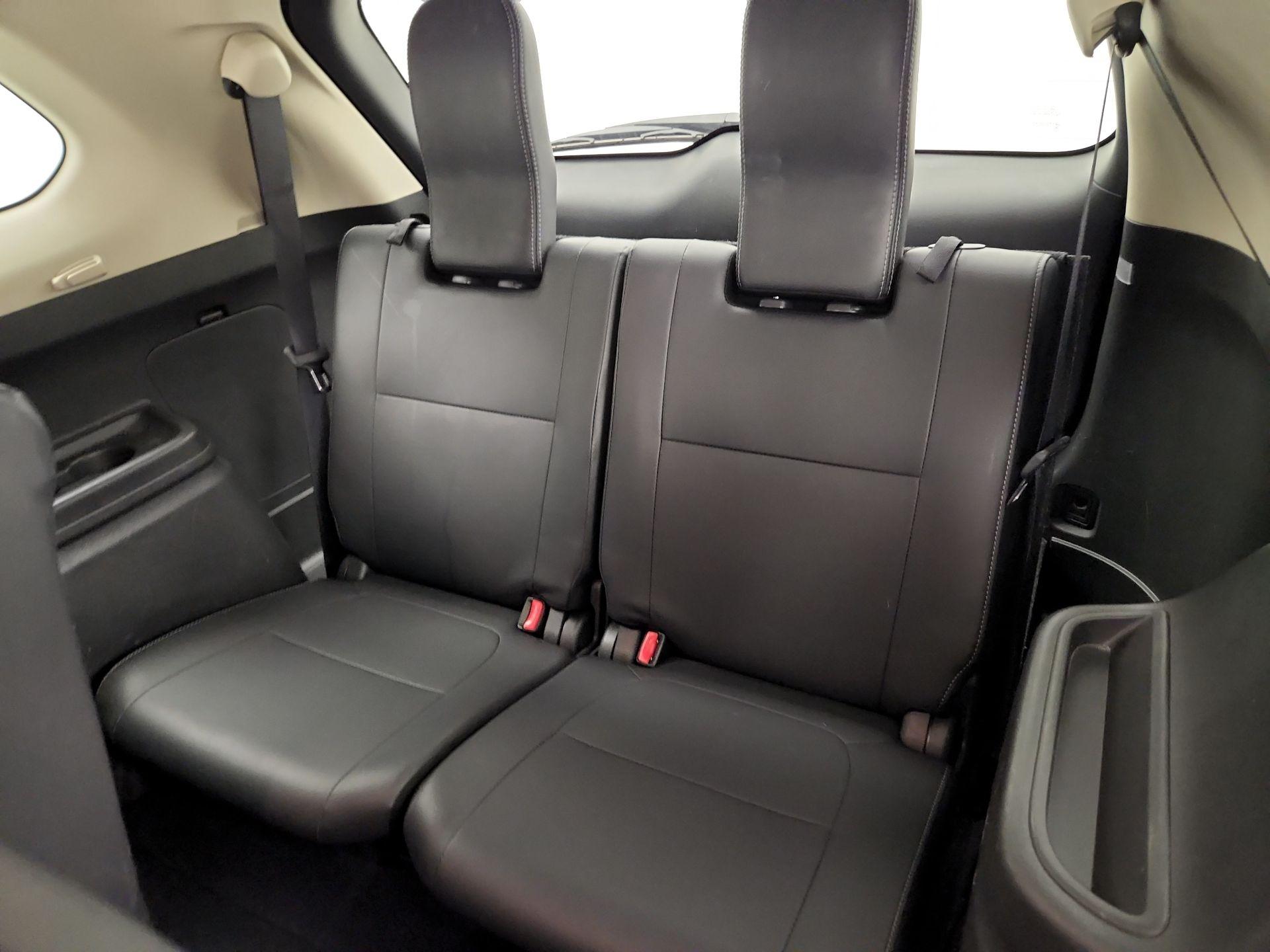 Thumbnail: 2020 Mitsubishi Outlander - 20