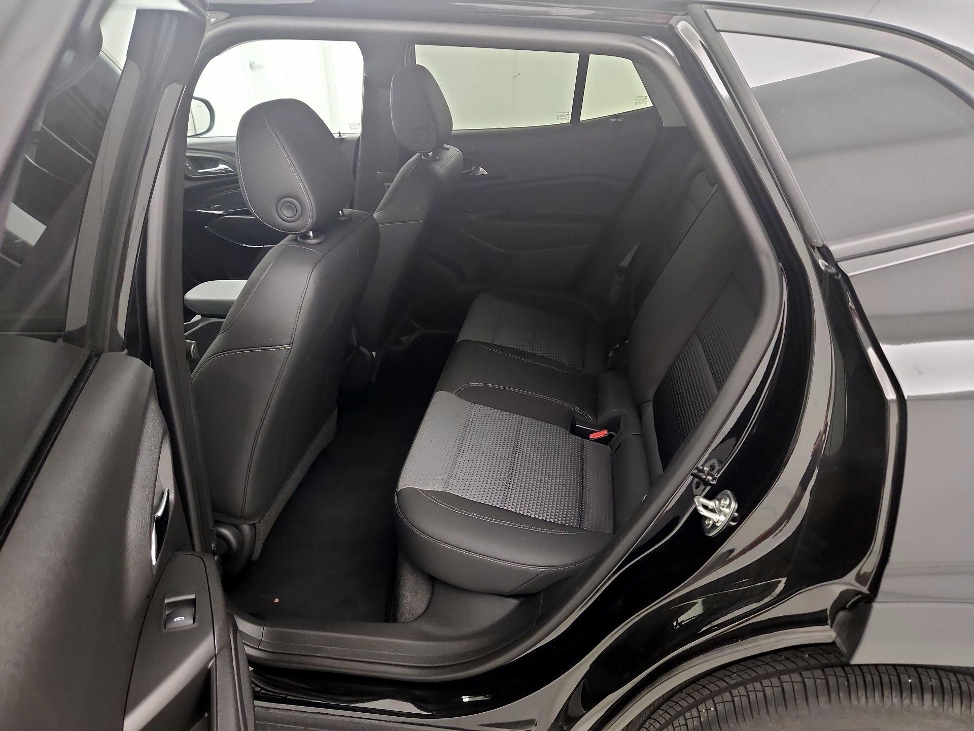 Thumbnail: 2025 Chevrolet Trax - 19