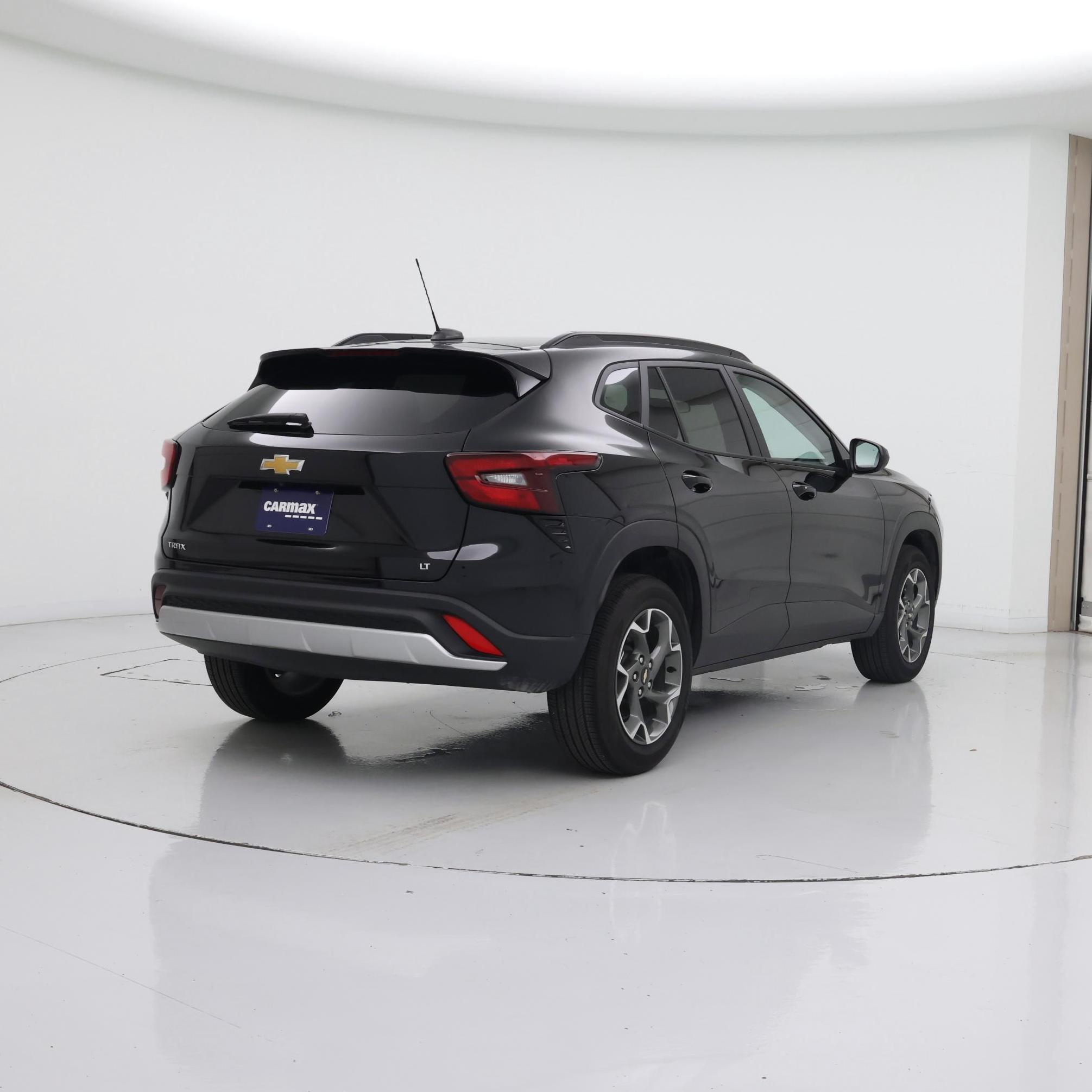 Thumbnail: 2025 Chevrolet Trax - 8