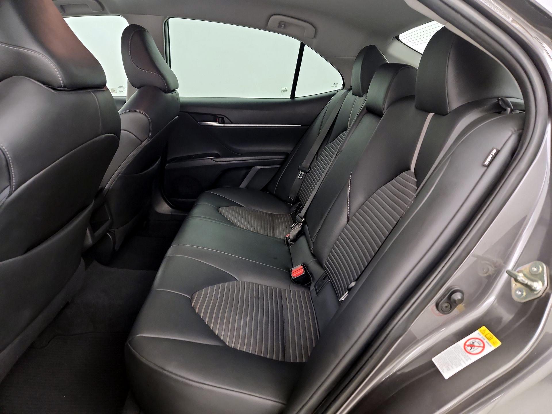 Thumbnail: 2018 Toyota Camry - 19