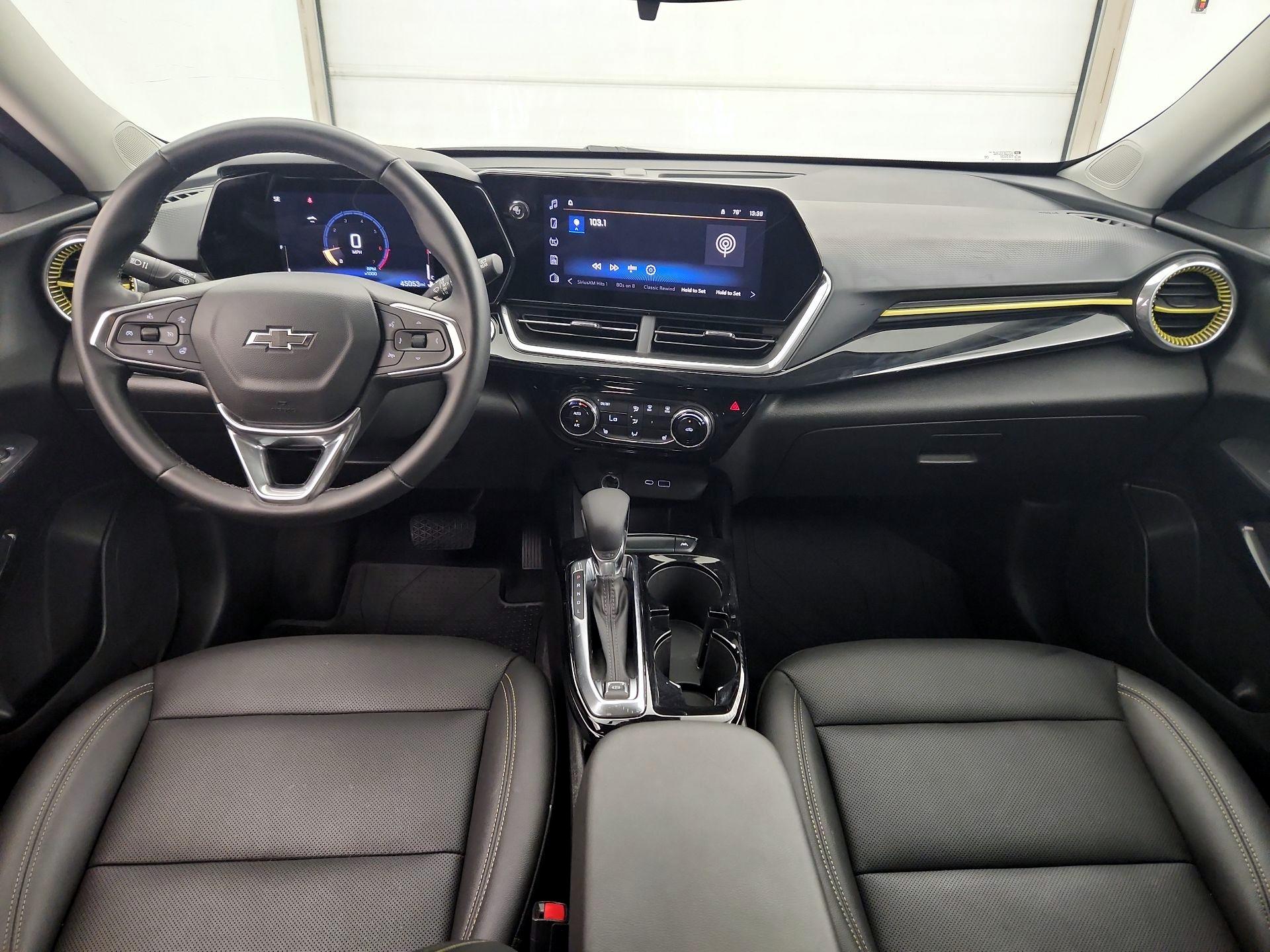 Thumbnail: 2024 Chevrolet Trax - 9