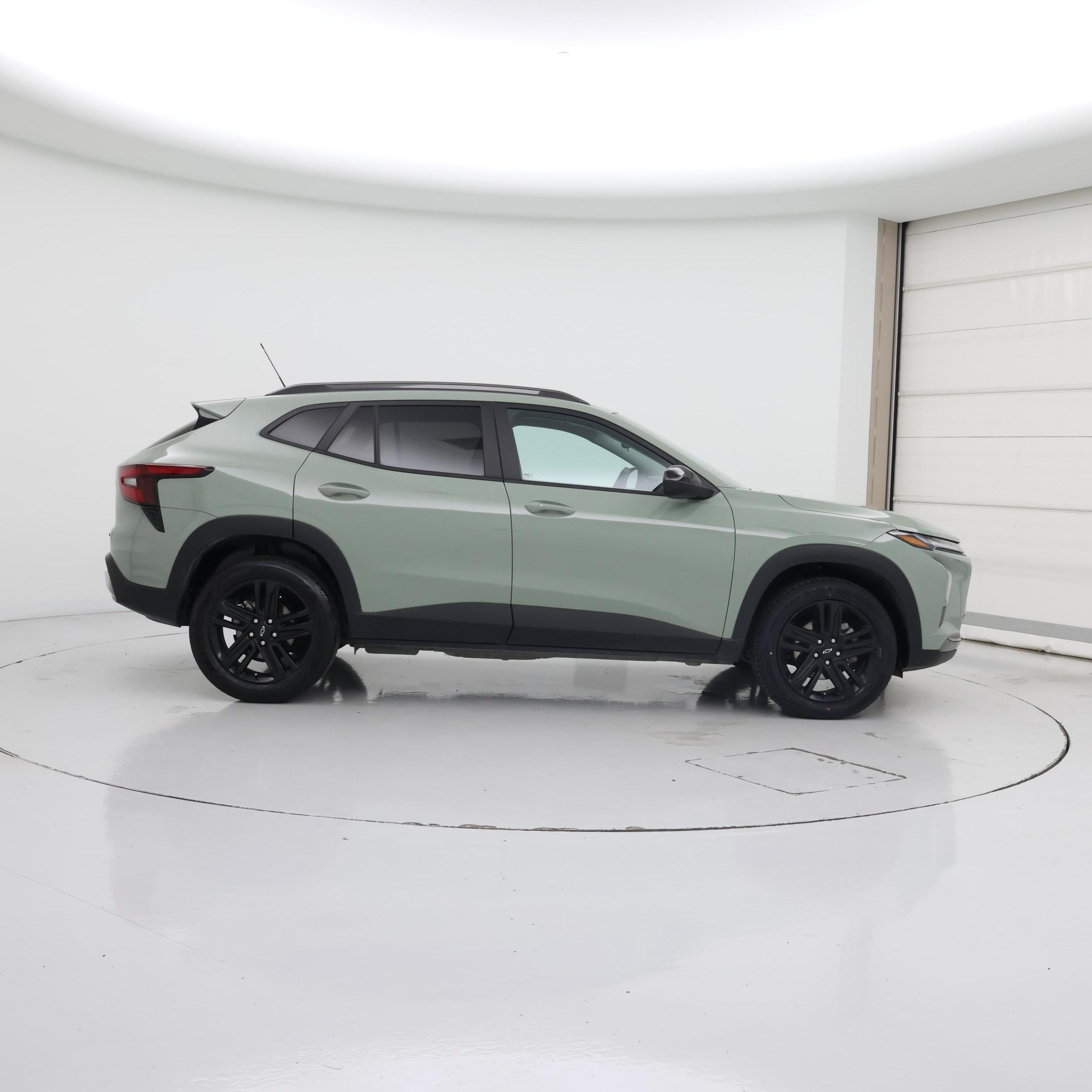Thumbnail: 2024 Chevrolet Trax - 7