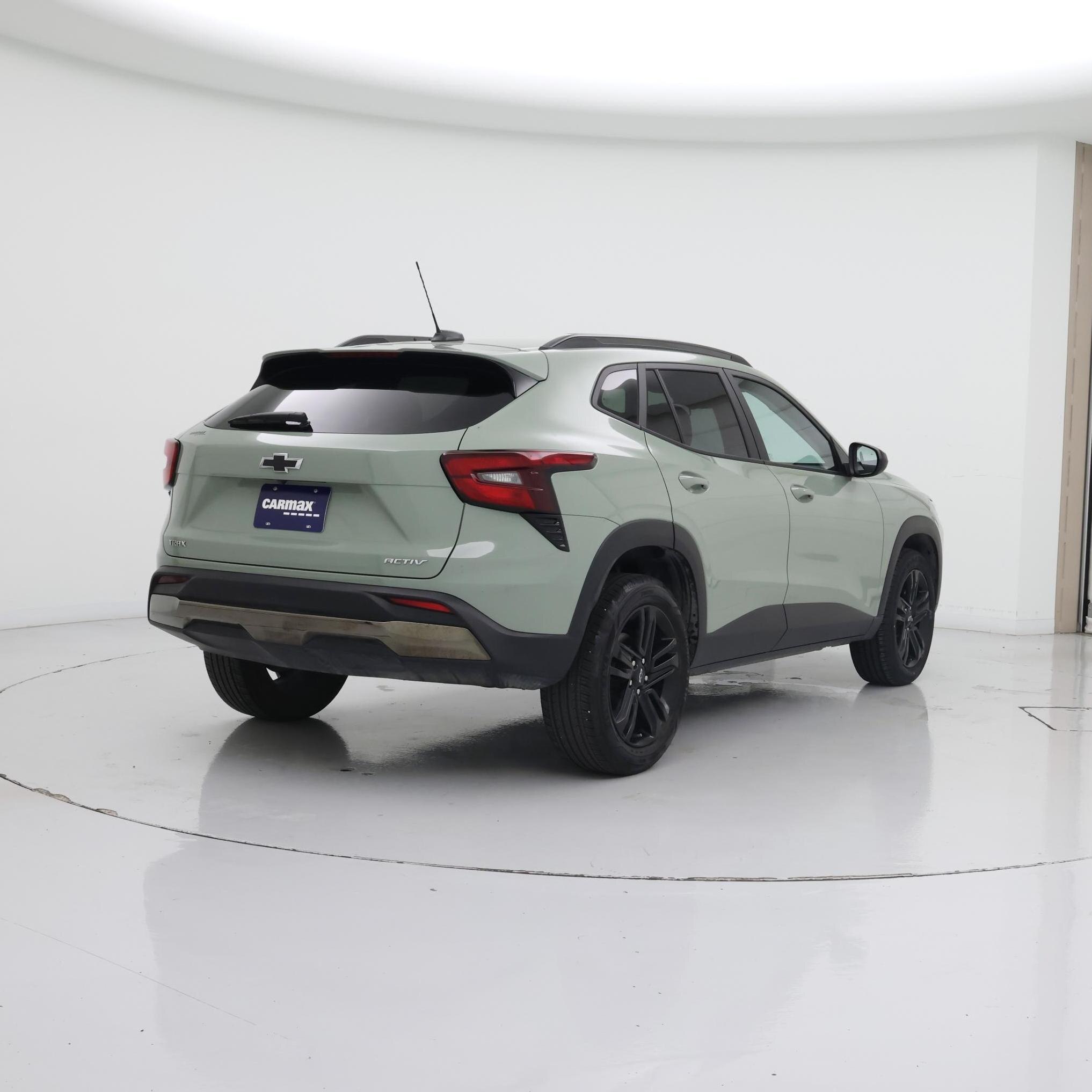 Thumbnail: 2024 Chevrolet Trax - 8