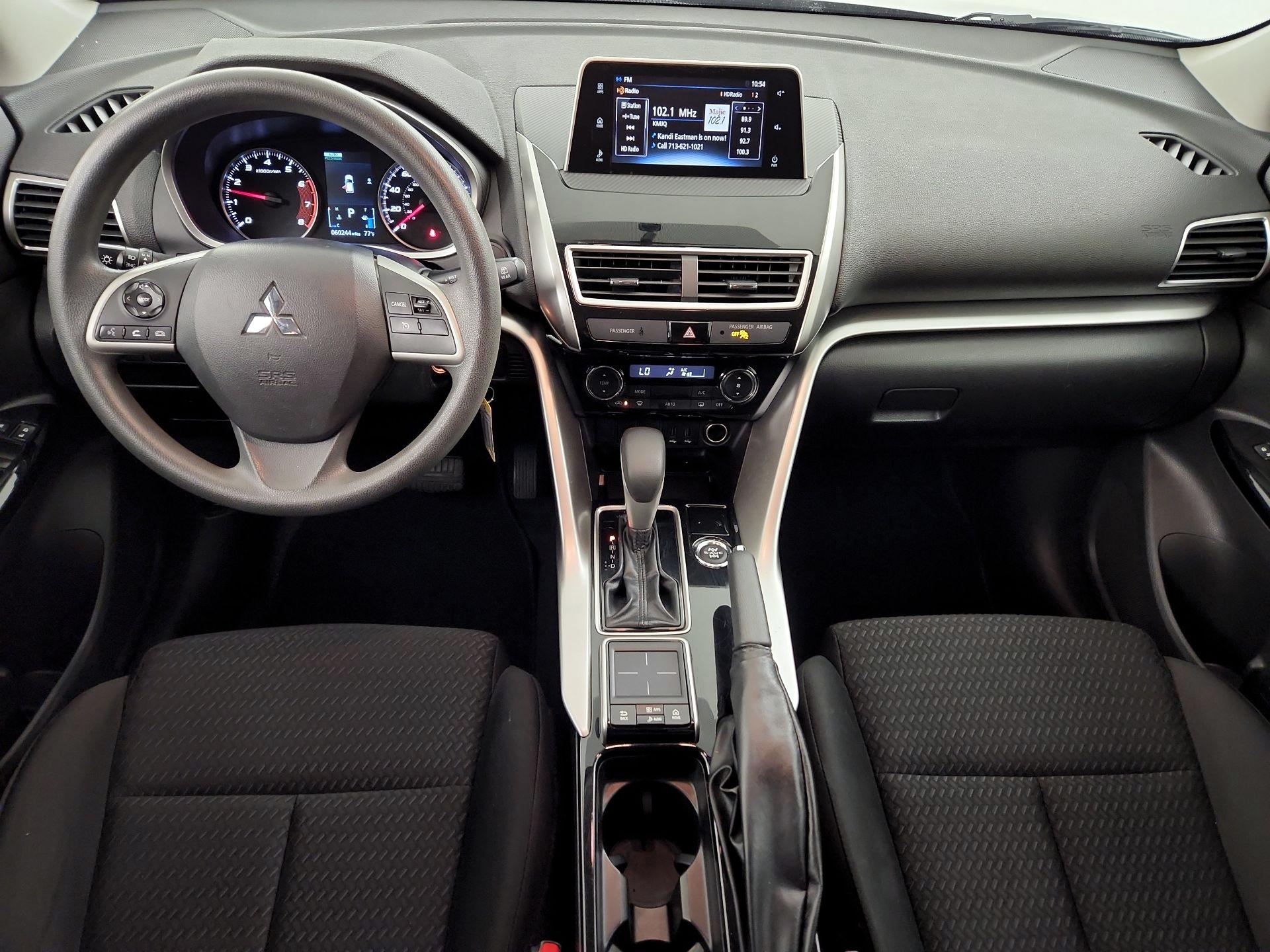 Thumbnail: 2019 Mitsubishi Eclipse Cross - 9