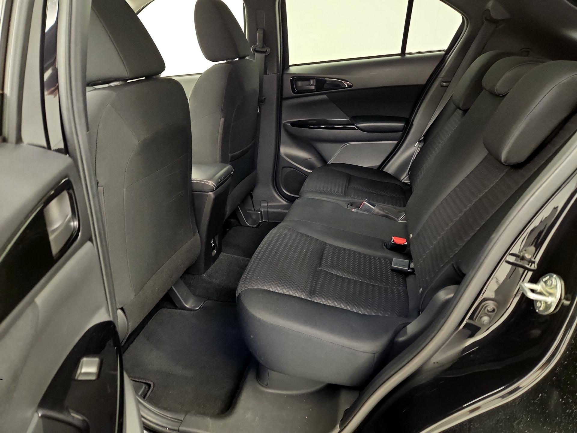 Thumbnail: 2019 Mitsubishi Eclipse Cross - 19