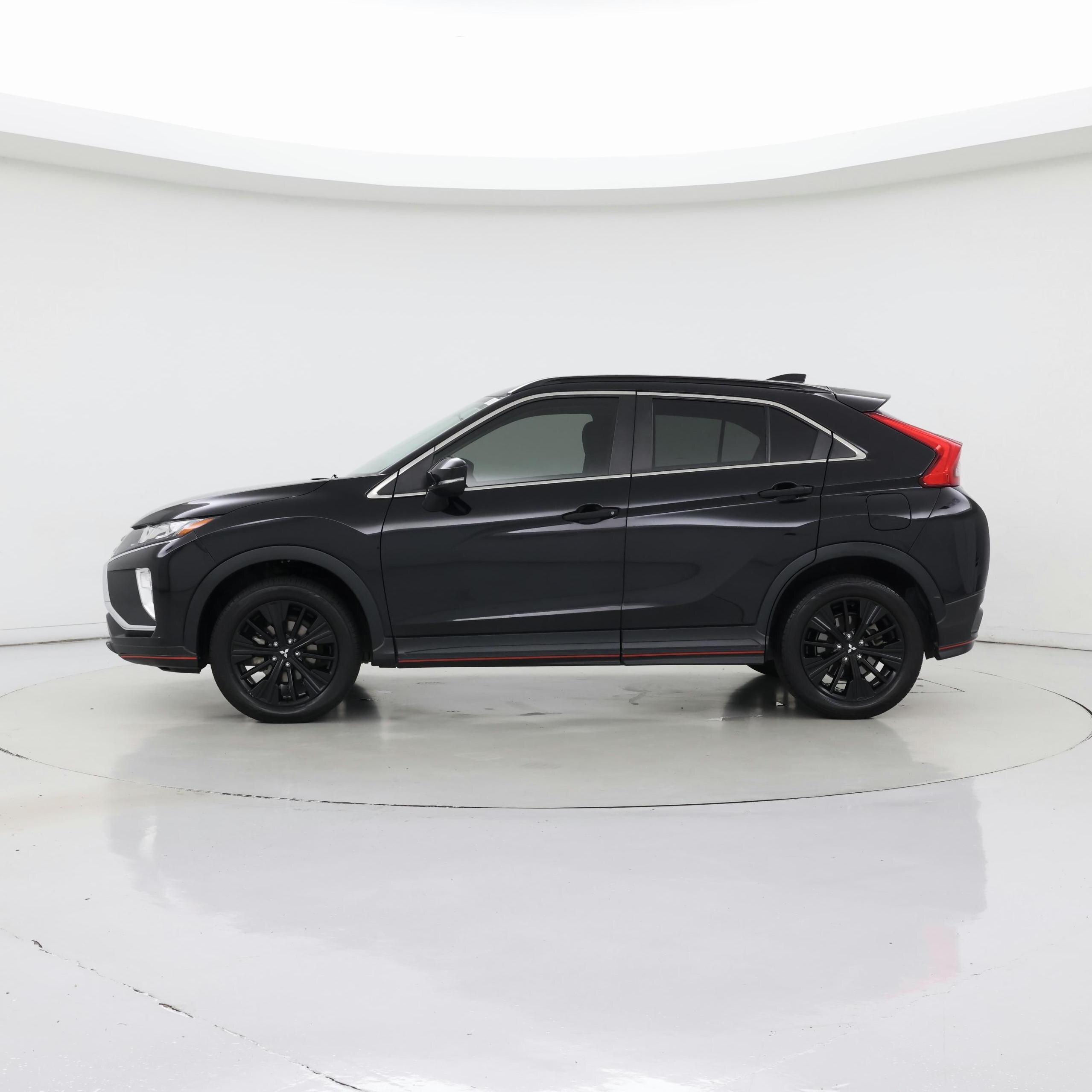Thumbnail: 2019 Mitsubishi Eclipse Cross - 3