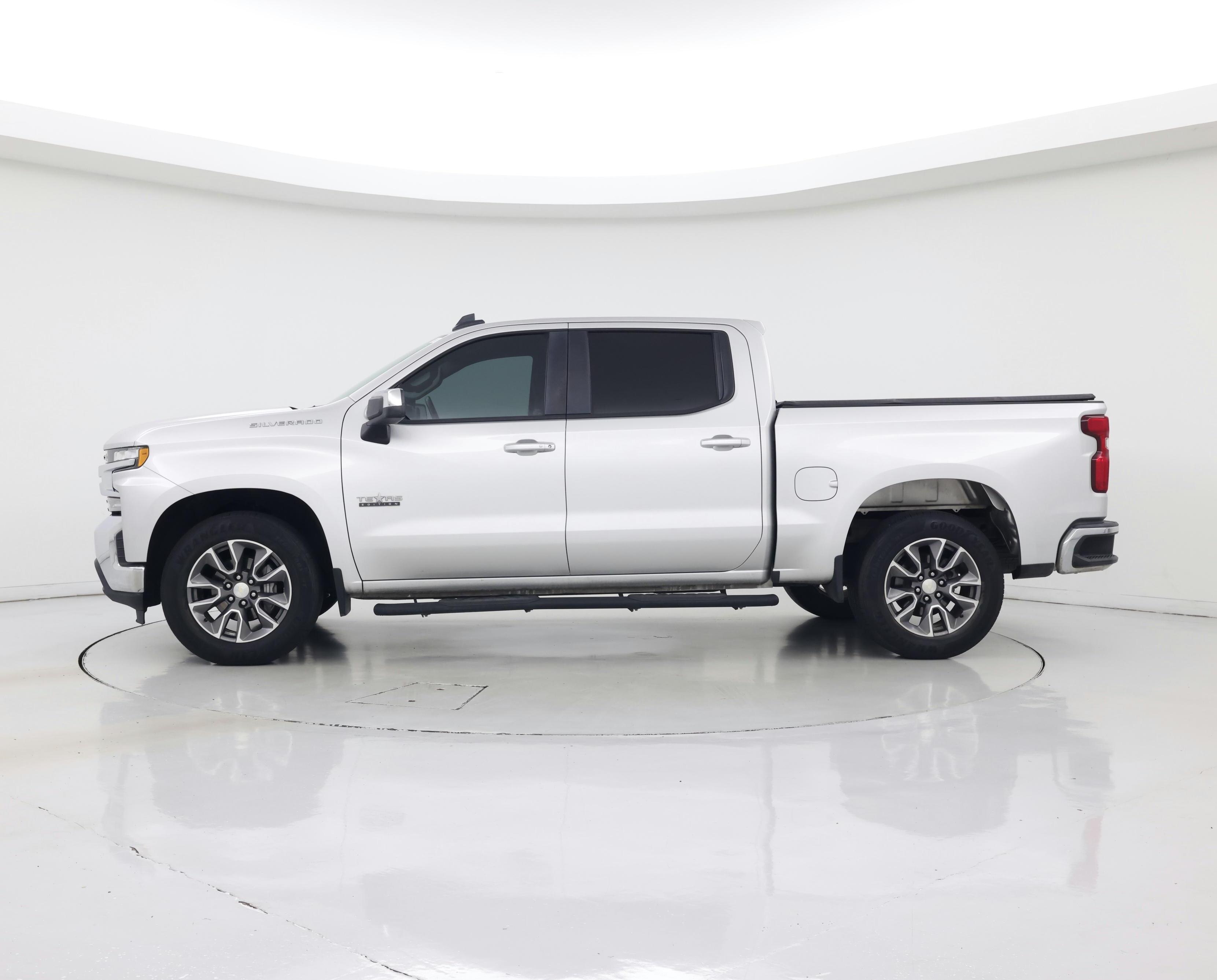 Thumbnail: 2020 Chevrolet Silverado 1500 - 3