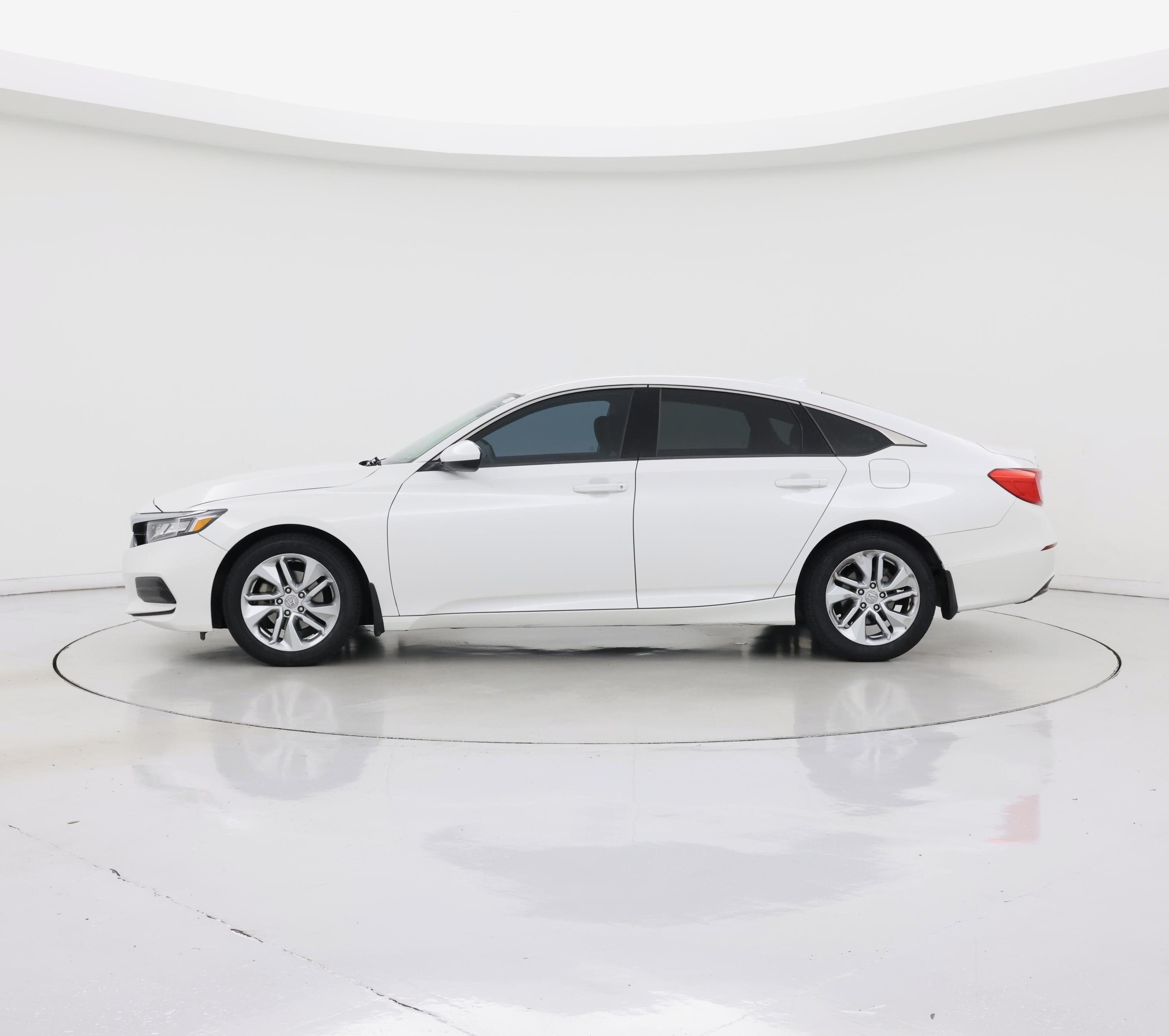 Thumbnail: 2018 Honda Accord - 3