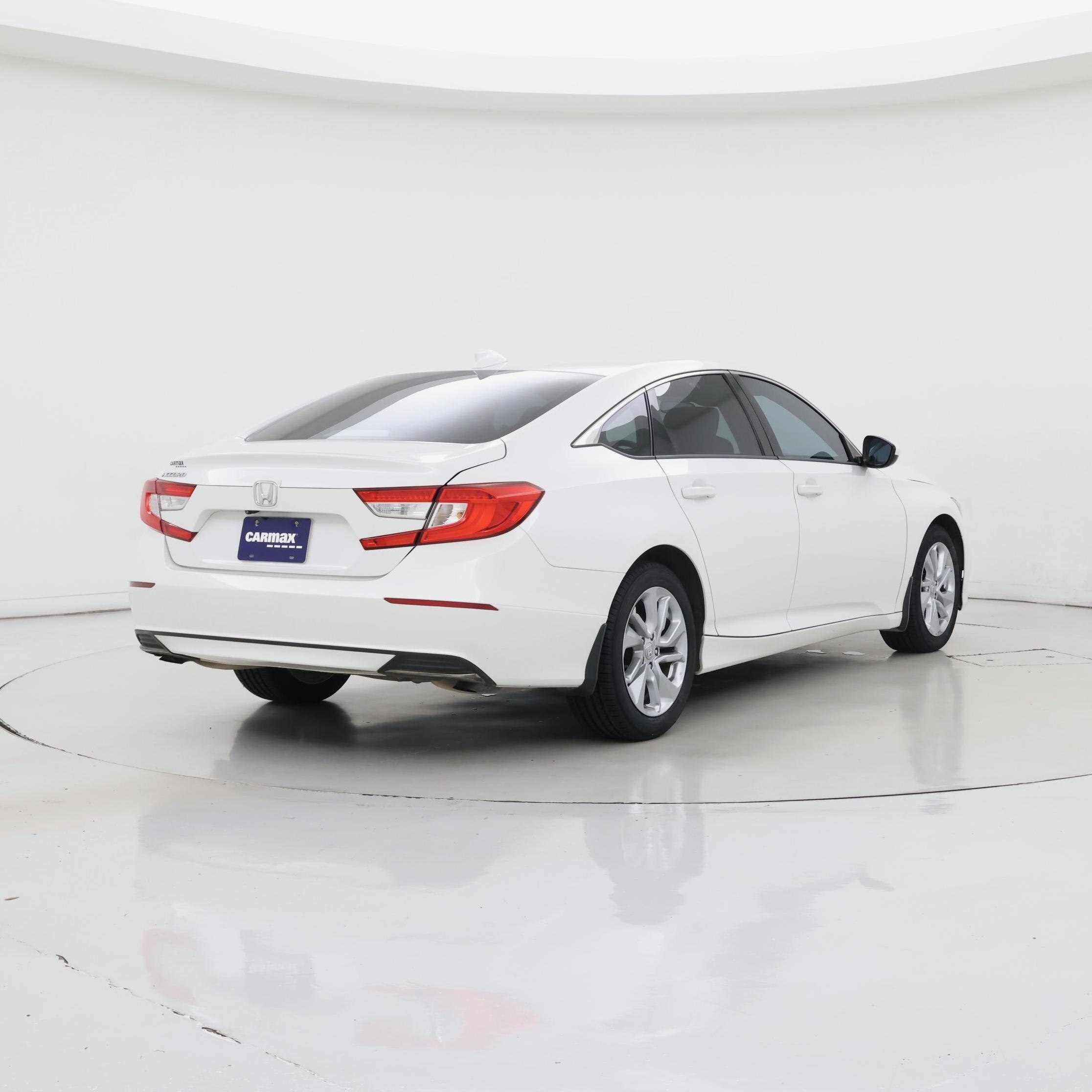 Thumbnail: 2018 Honda Accord - 8