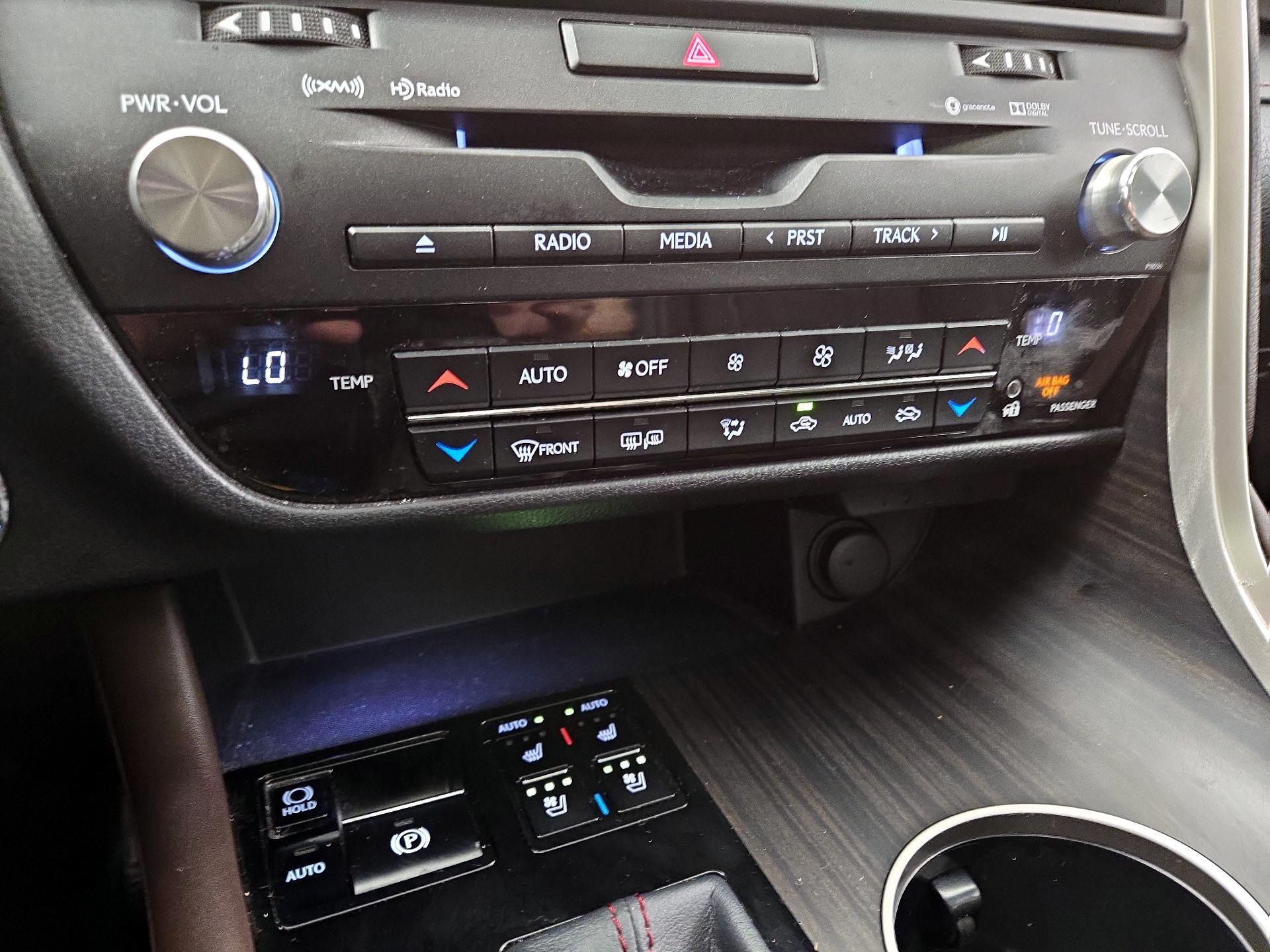 Thumbnail: 2016 Lexus RX - 17