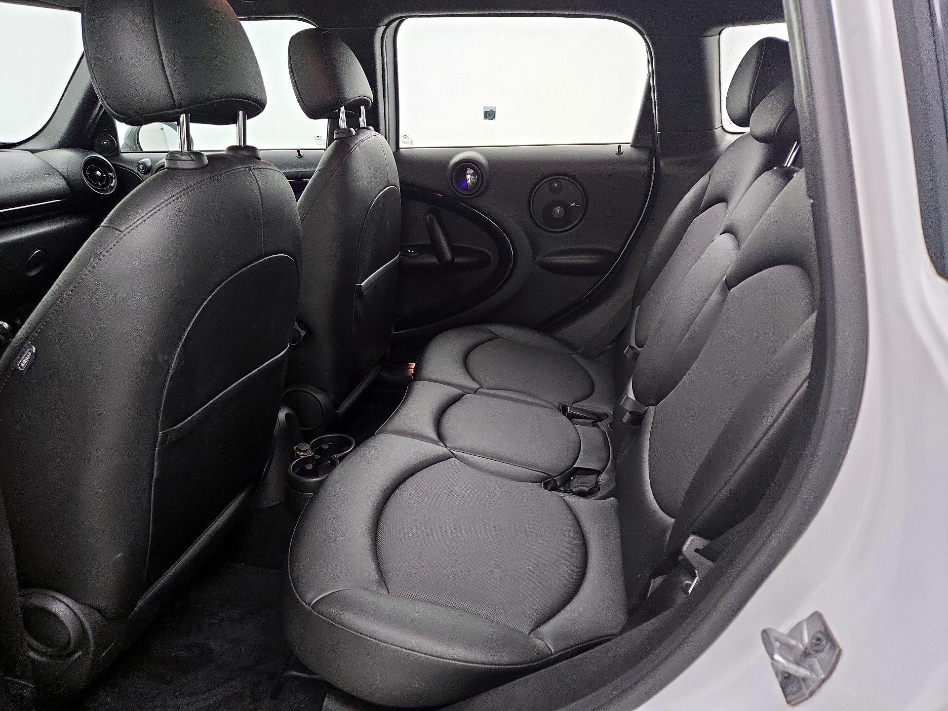 Thumbnail: 2014 MINI Cooper Countryman - 19