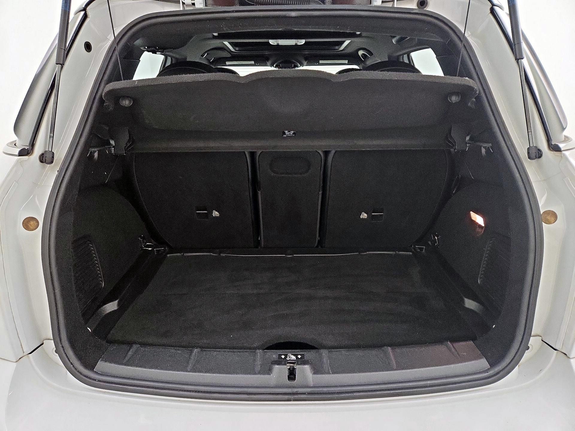 Thumbnail: 2014 MINI Cooper Countryman - 20