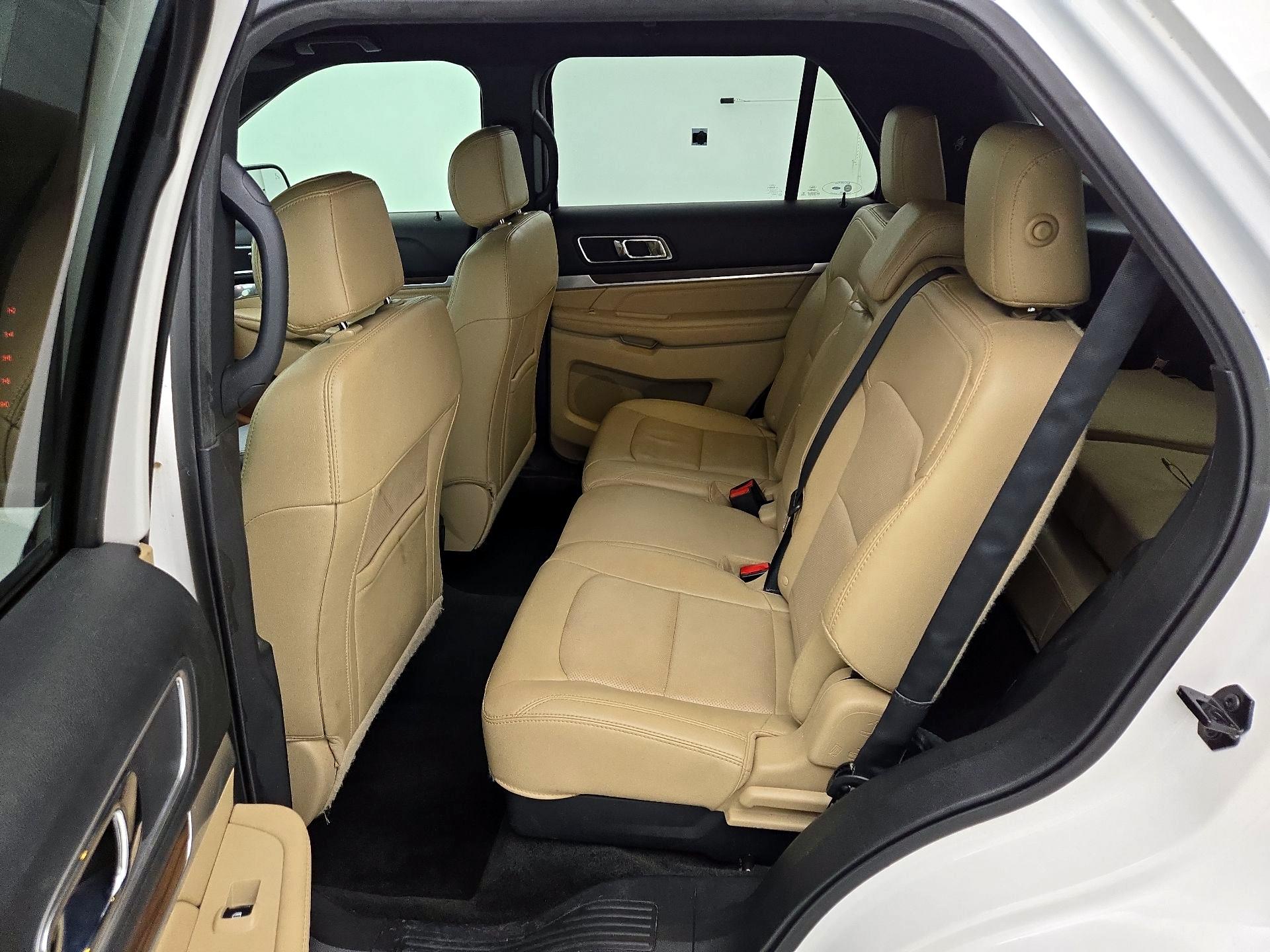 Thumbnail: 2017 Ford Explorer - 20