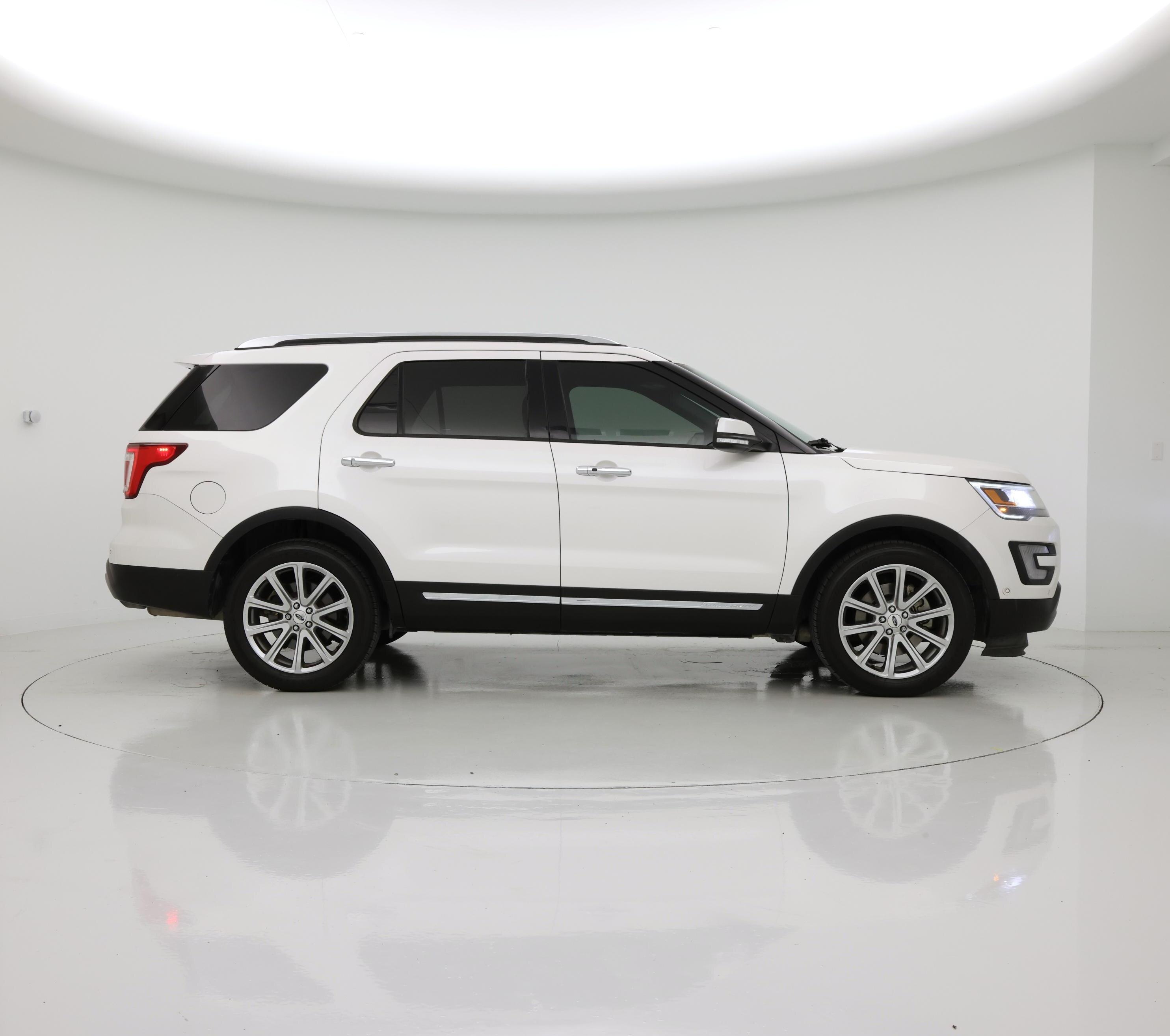 Thumbnail: 2017 Ford Explorer - 7