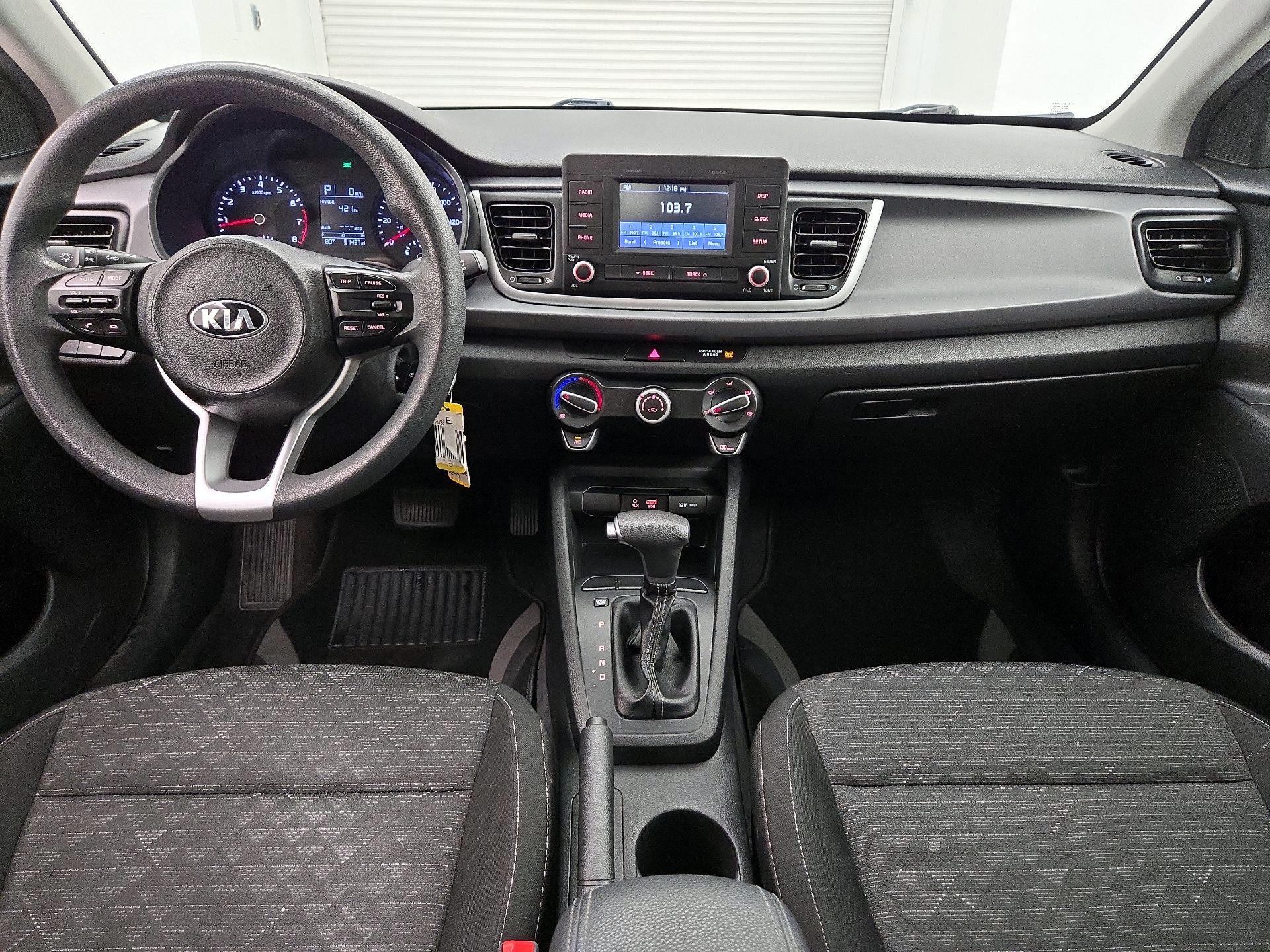 Thumbnail: 2018 Kia Rio - 9
