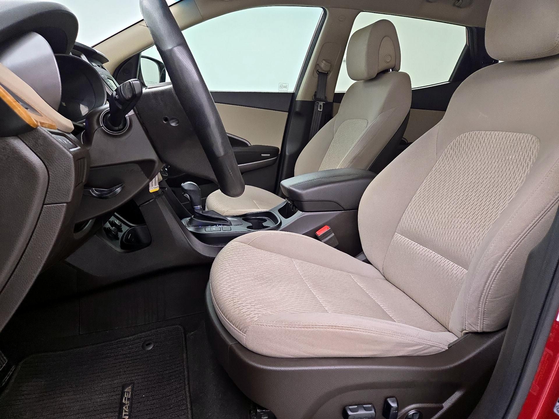 Thumbnail: 2015 Hyundai Santa Fe - 11