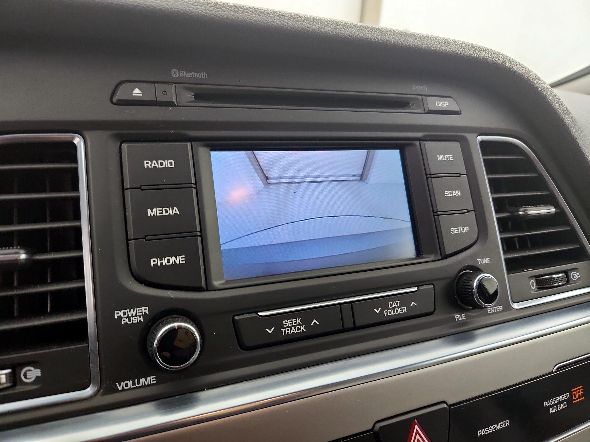 Thumbnail: 2016 Hyundai Sonata - 14