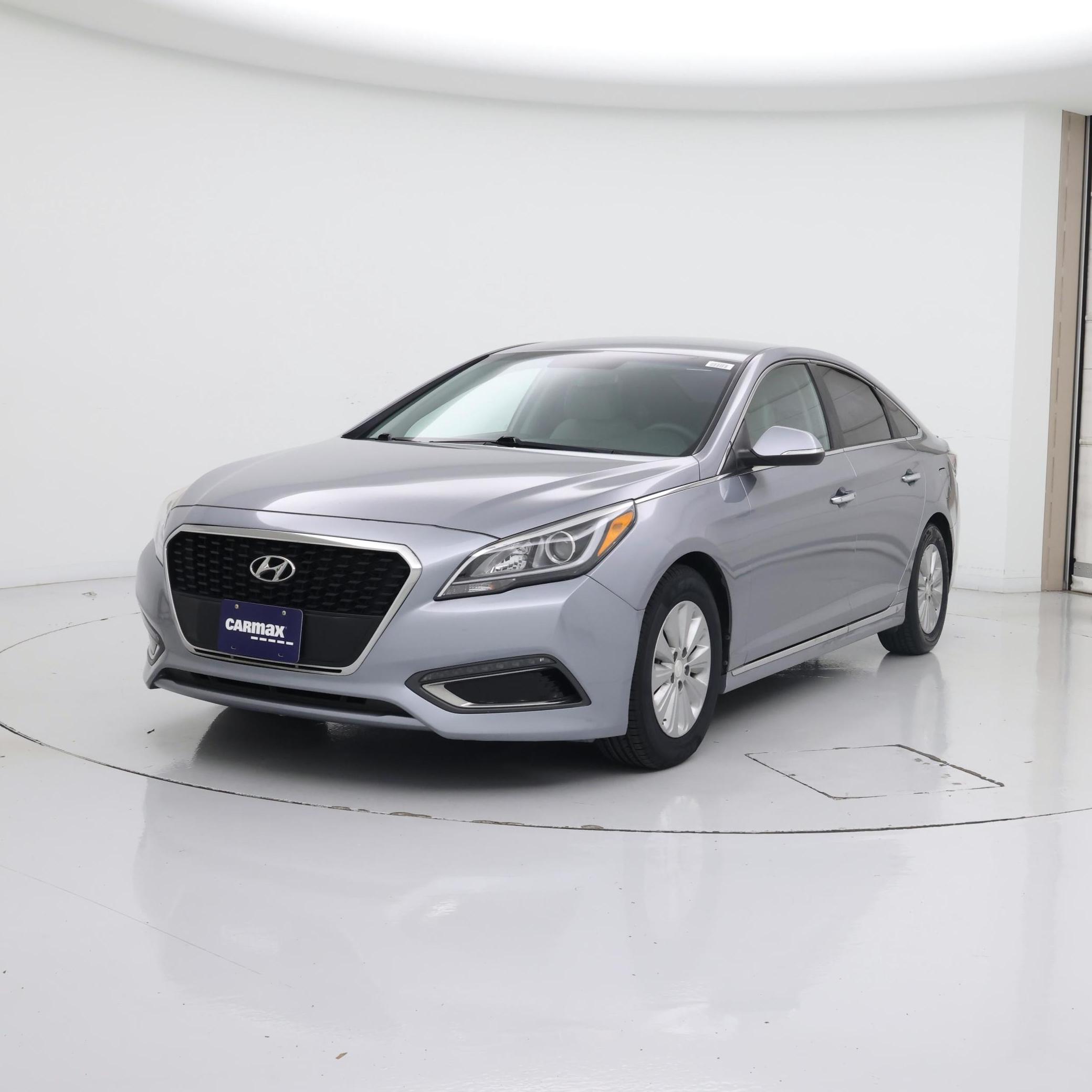 Thumbnail: 2016 Hyundai Sonata - 4