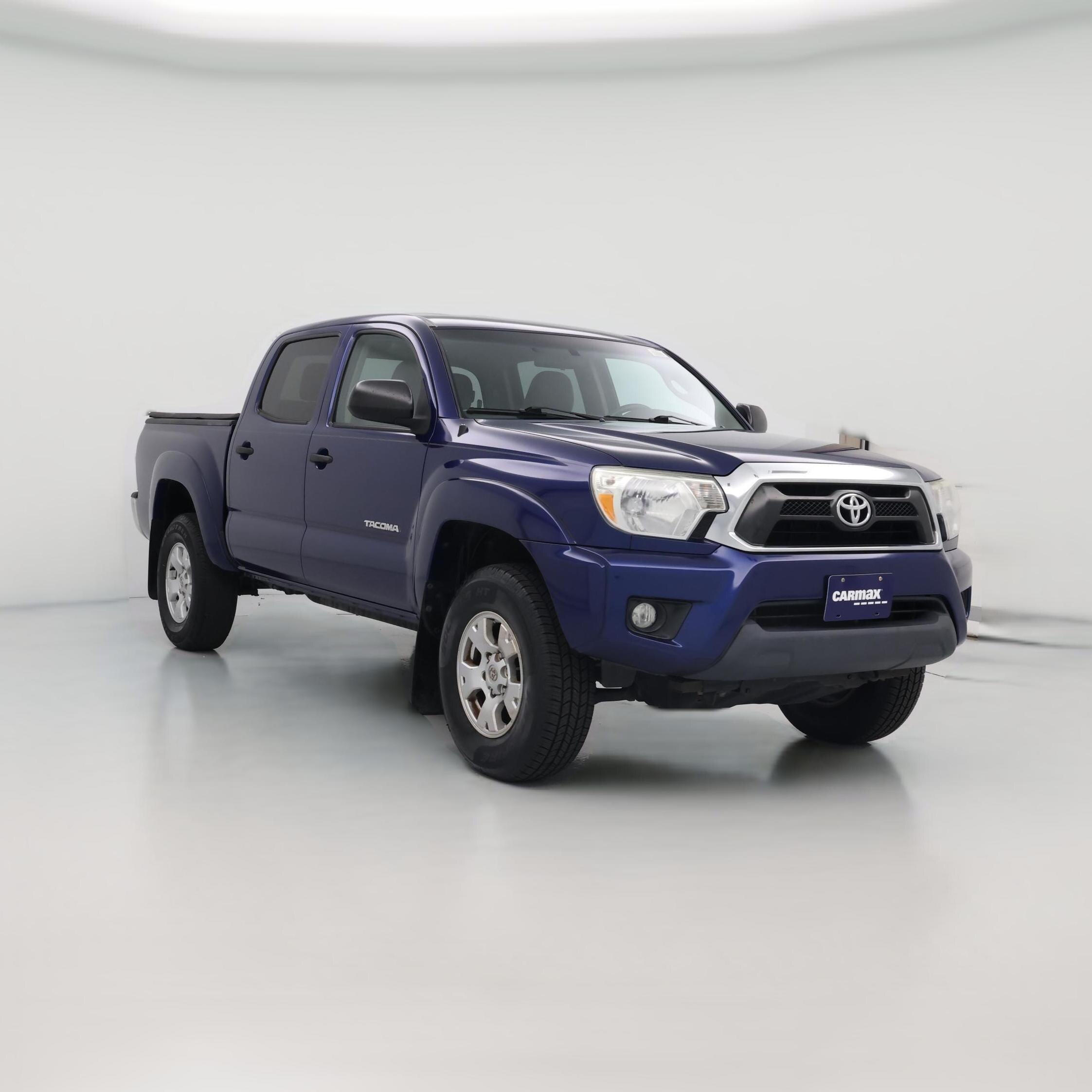 Thumbnail: 2015 Toyota Tacoma - 1