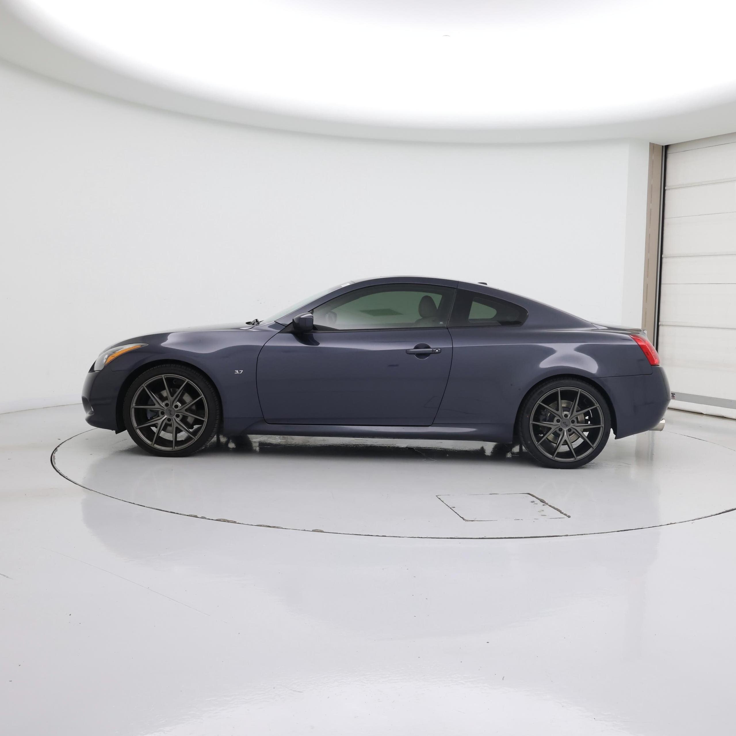 Thumbnail: 2015 INFINITI Q60 - 3