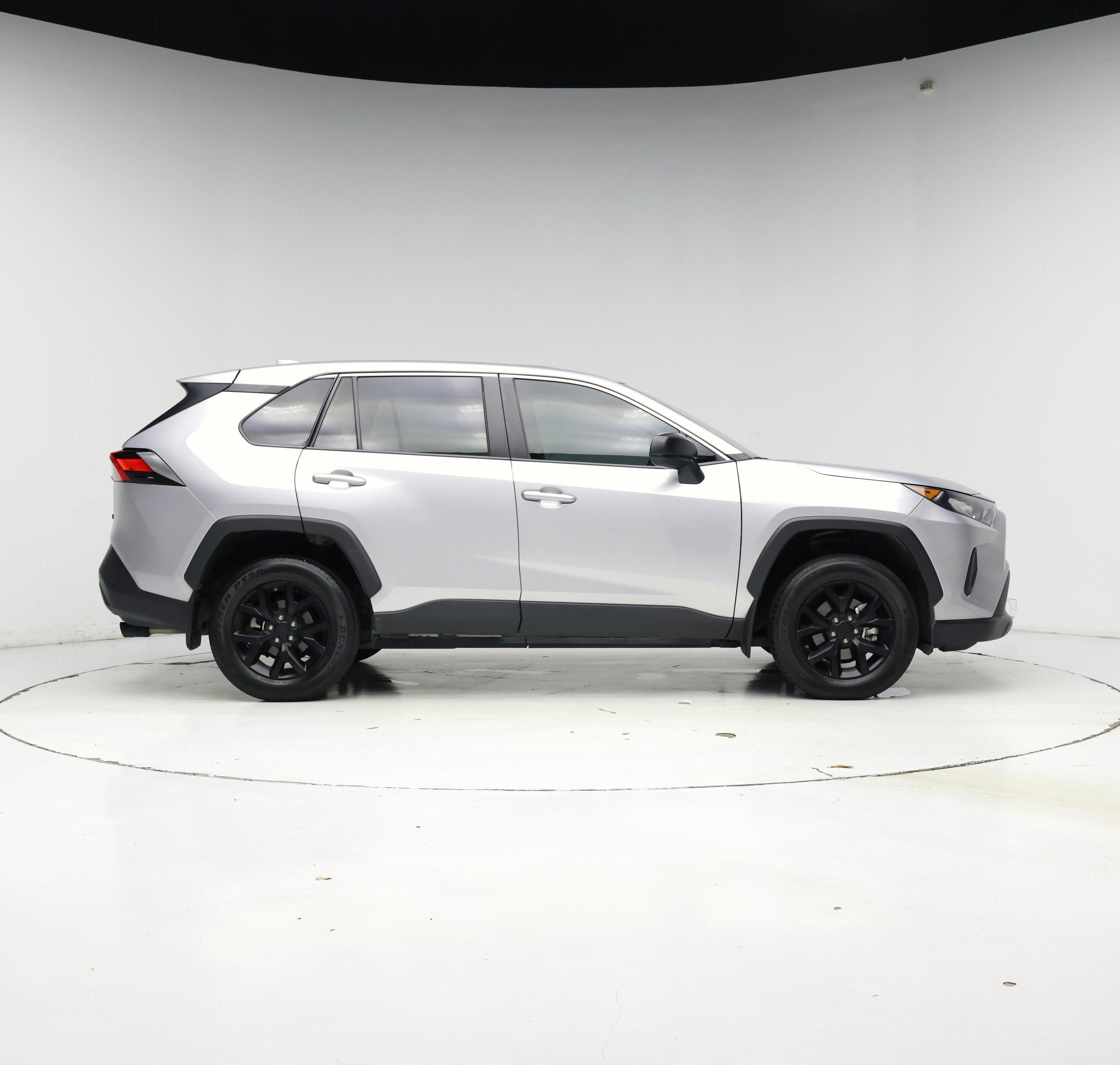Thumbnail: 2022 Toyota RAV4 - 7