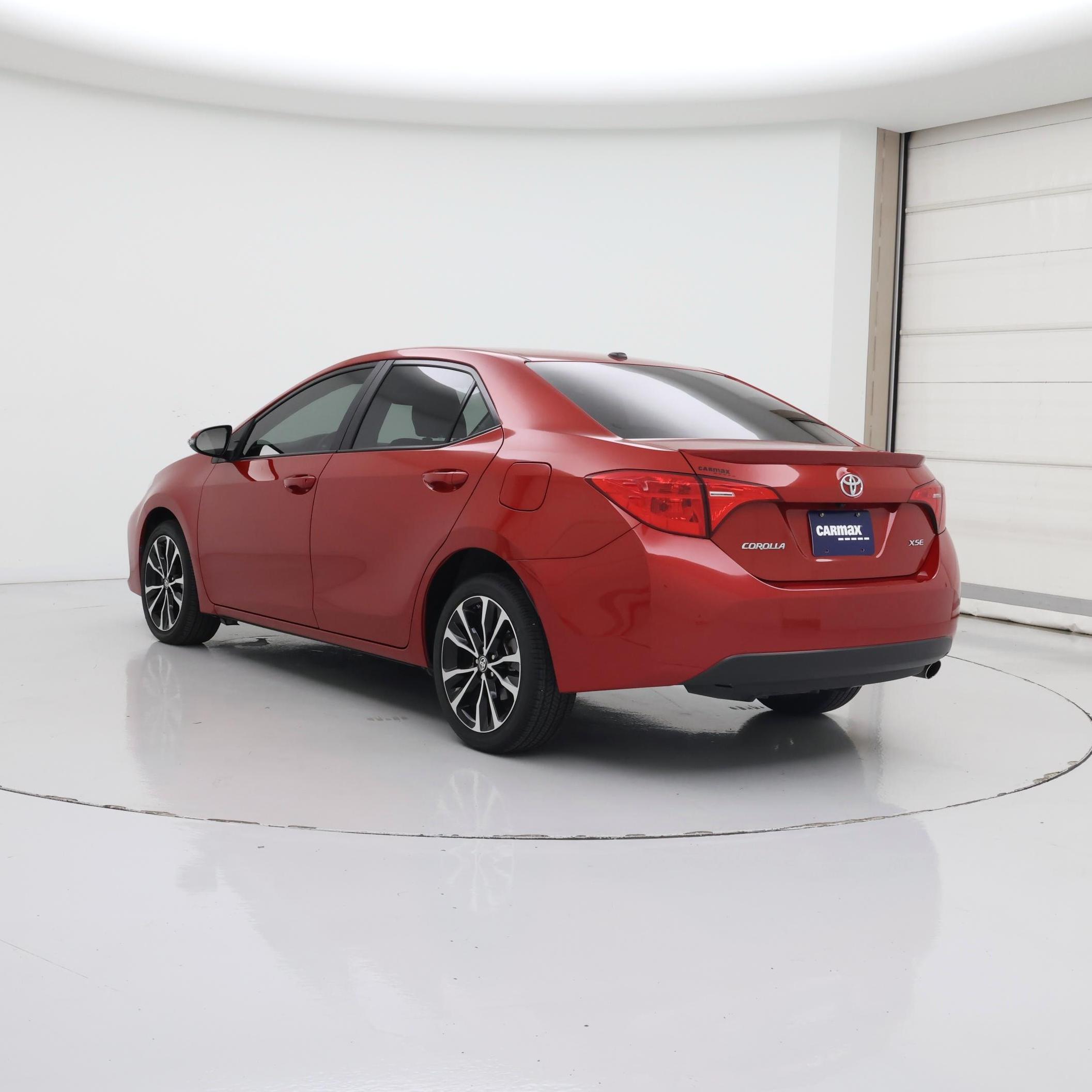 Thumbnail: 2018 Toyota Corolla - 2