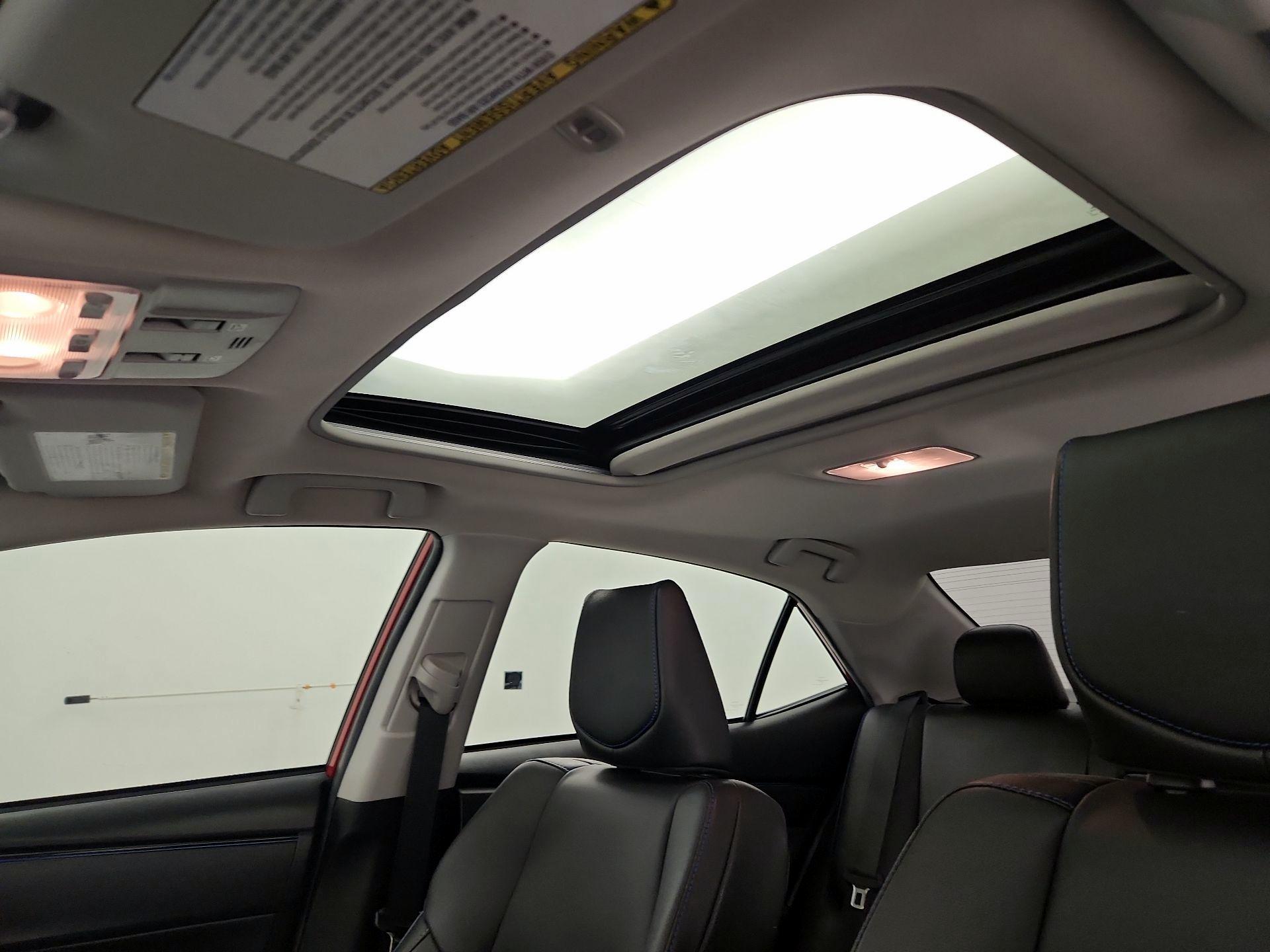 Thumbnail: 2018 Toyota Corolla - 19