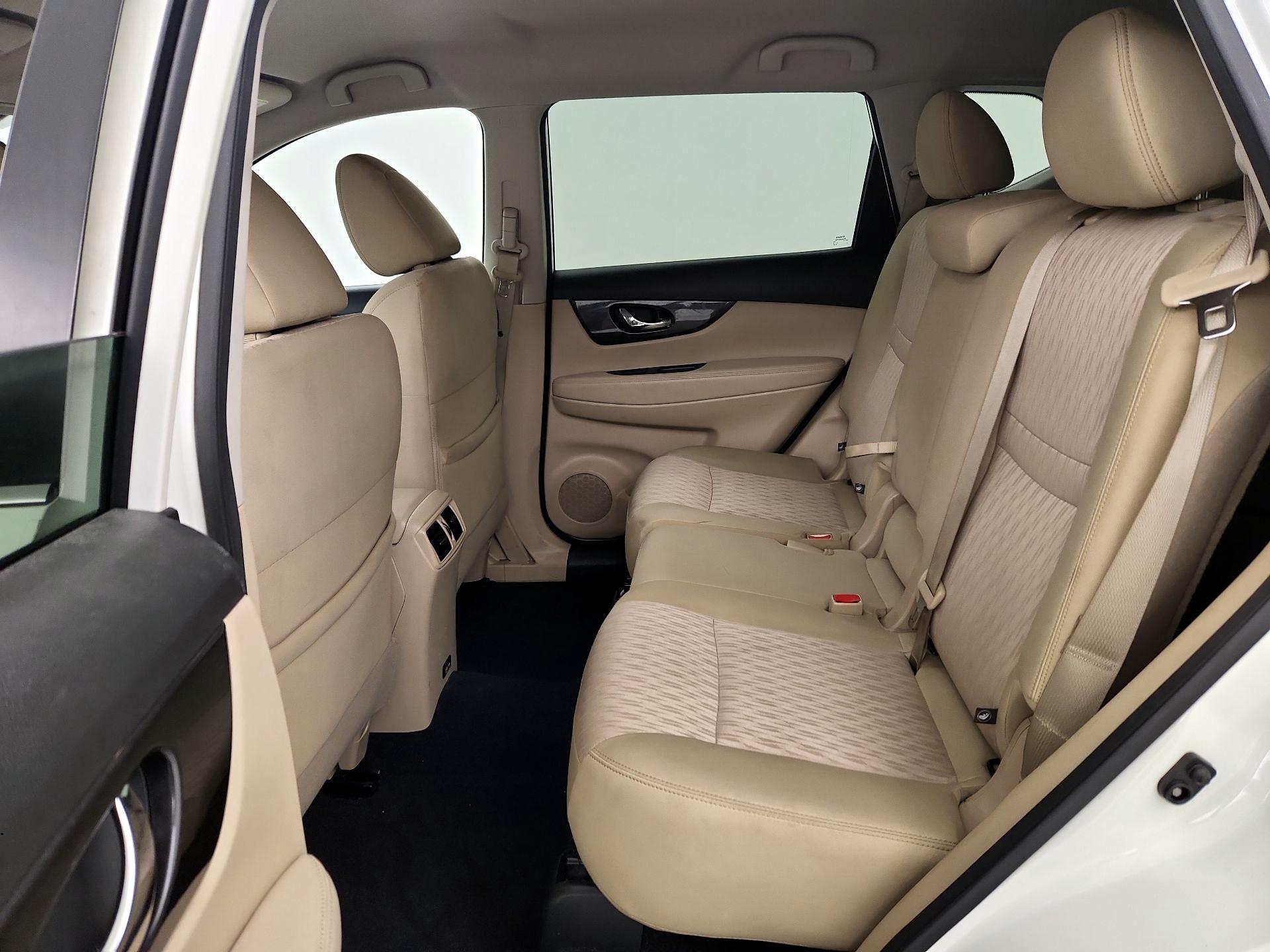 Thumbnail: 2020 Nissan Rogue - 20