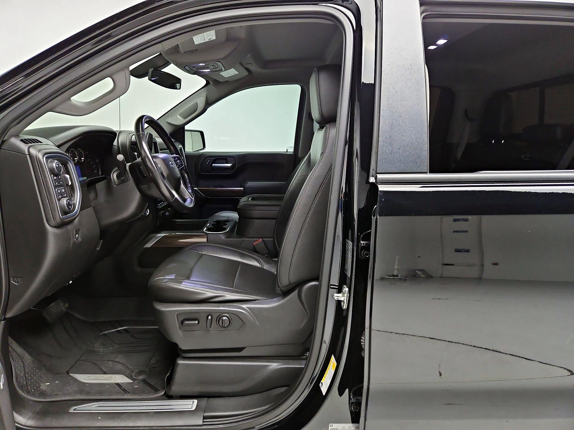 Thumbnail: 2019 Chevrolet Silverado 1500 - 11