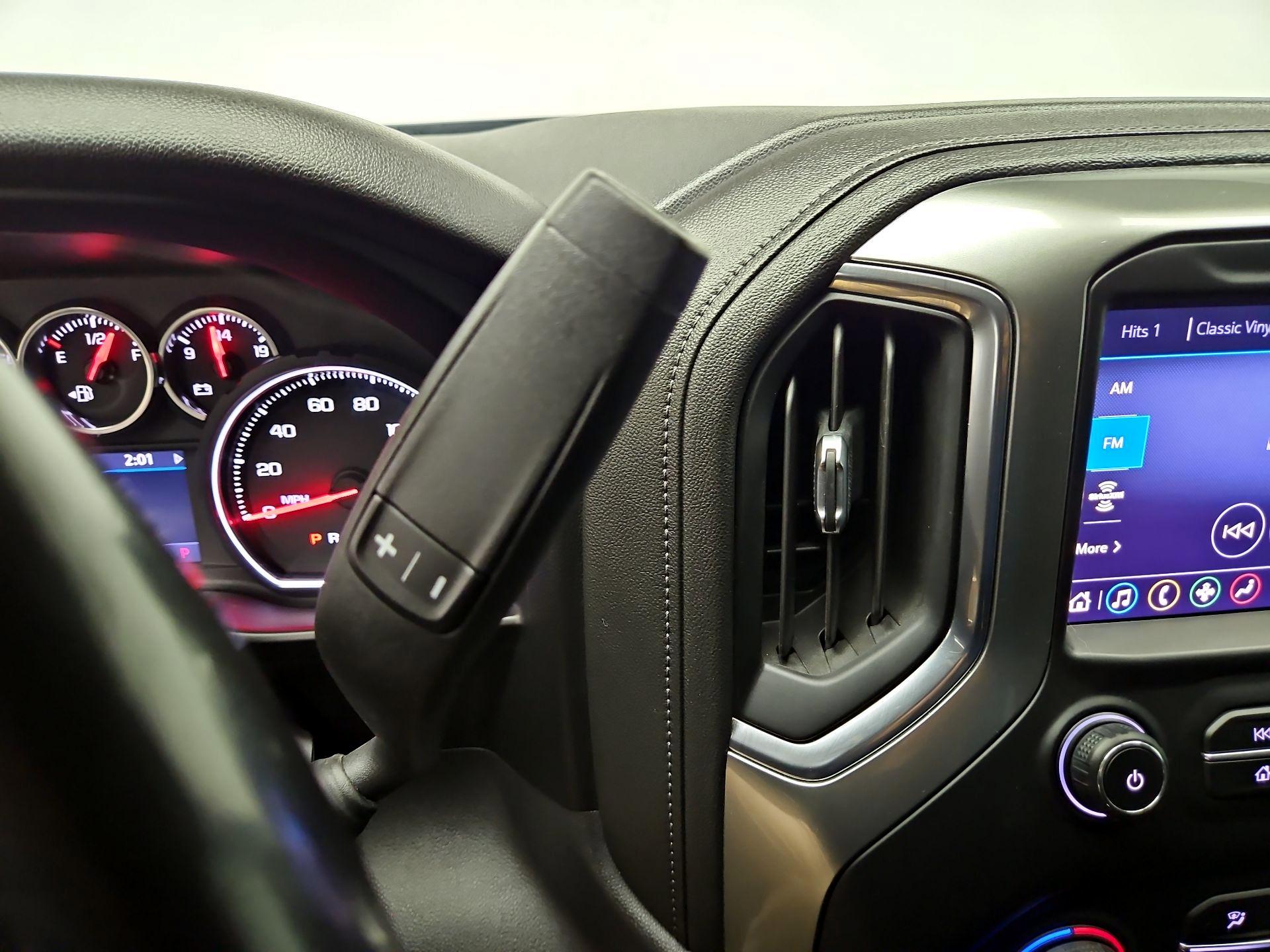 Thumbnail: 2019 Chevrolet Silverado 1500 - 17