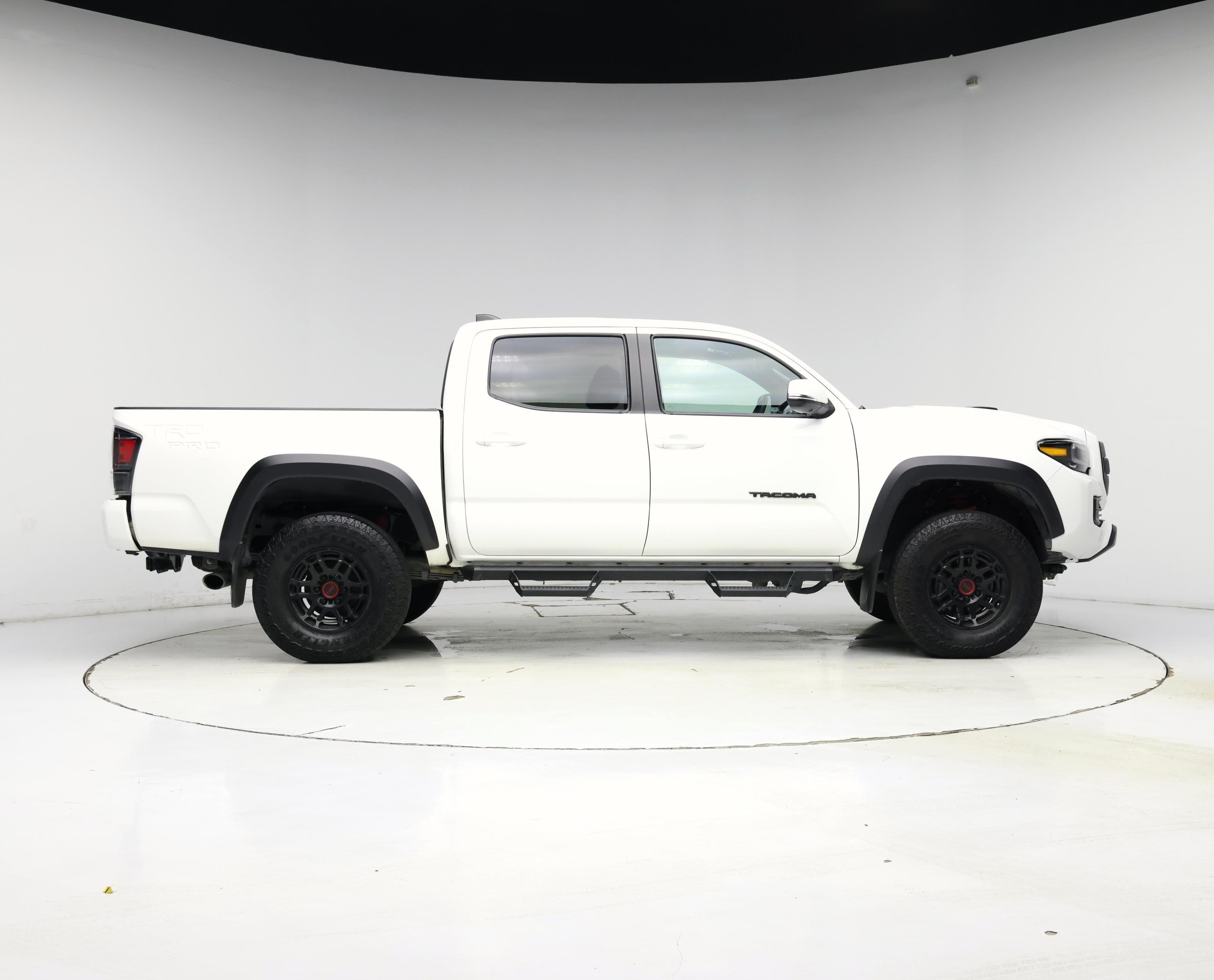 Thumbnail: 2023 Toyota Tacoma - 7