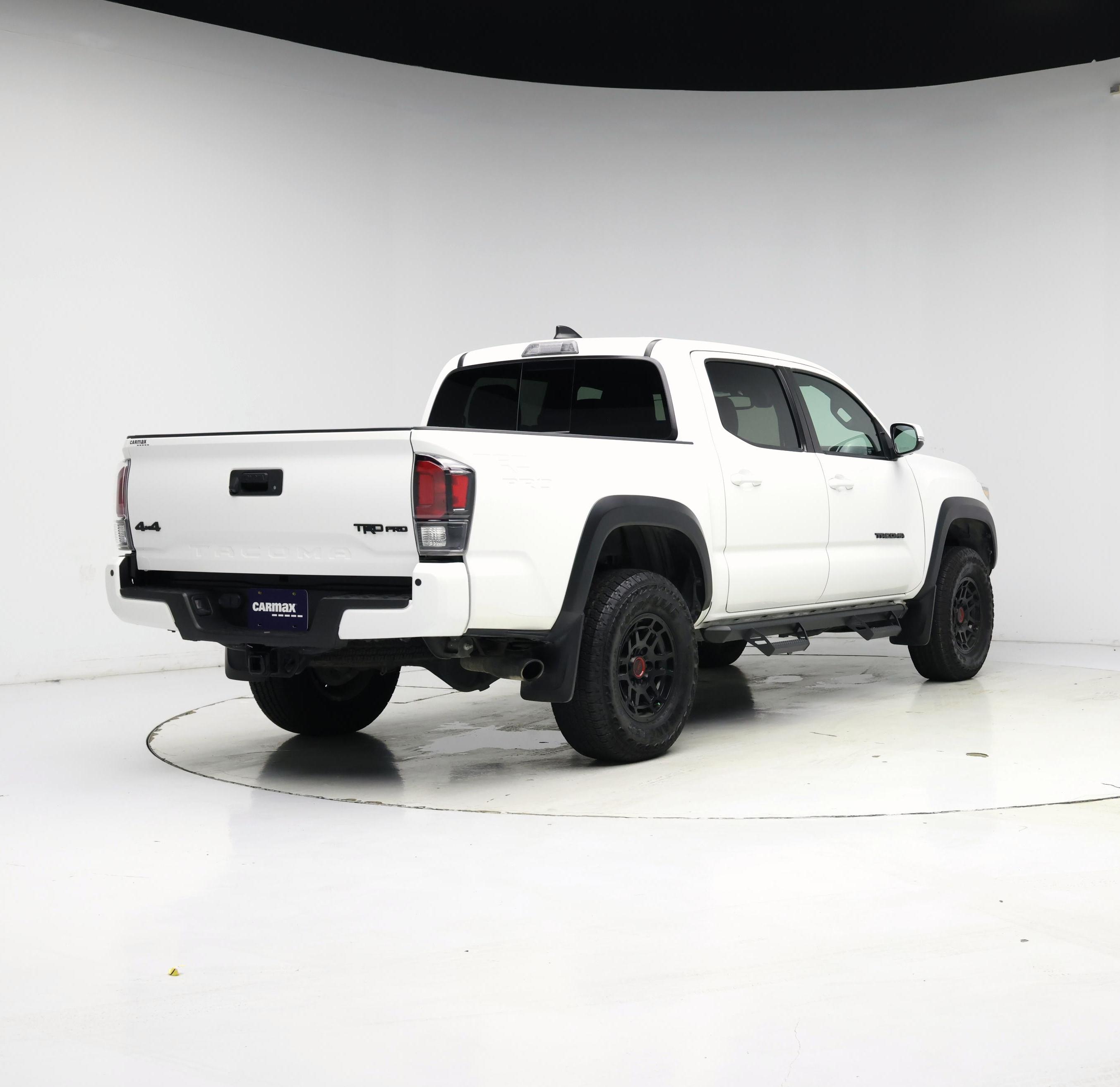 Thumbnail: 2023 Toyota Tacoma - 8